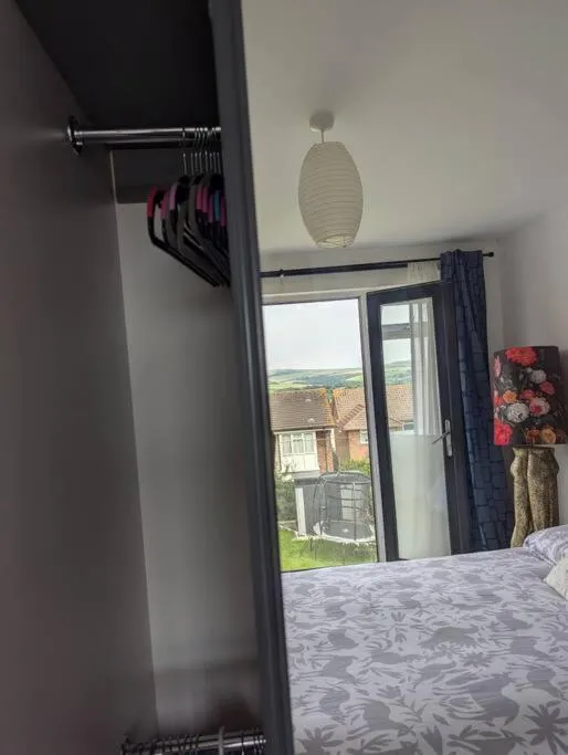 Quaint 3 Bedrooms Ditchling Beacon near beach bus