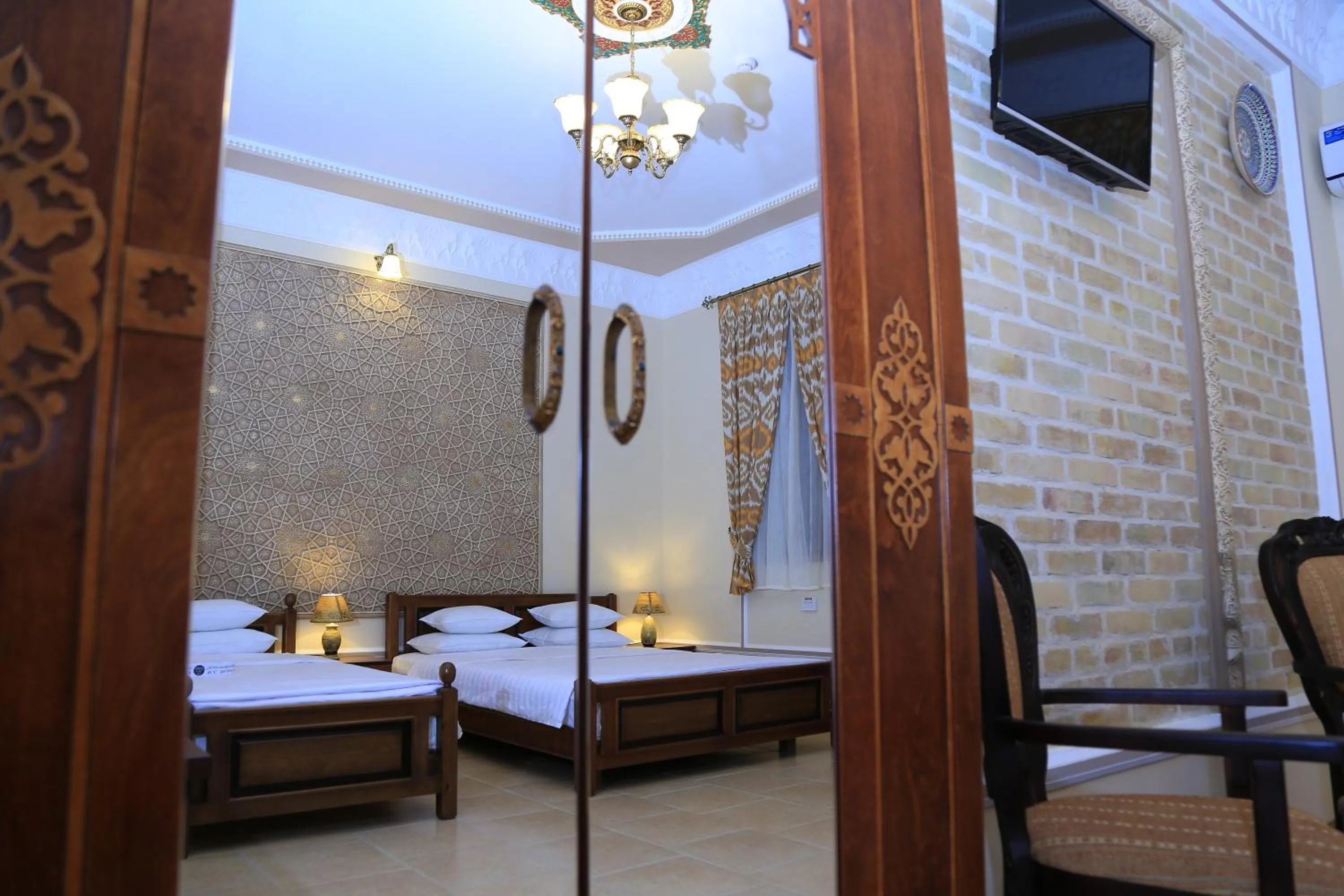 Photo of the whole room, Bed in Grand Emir Residence