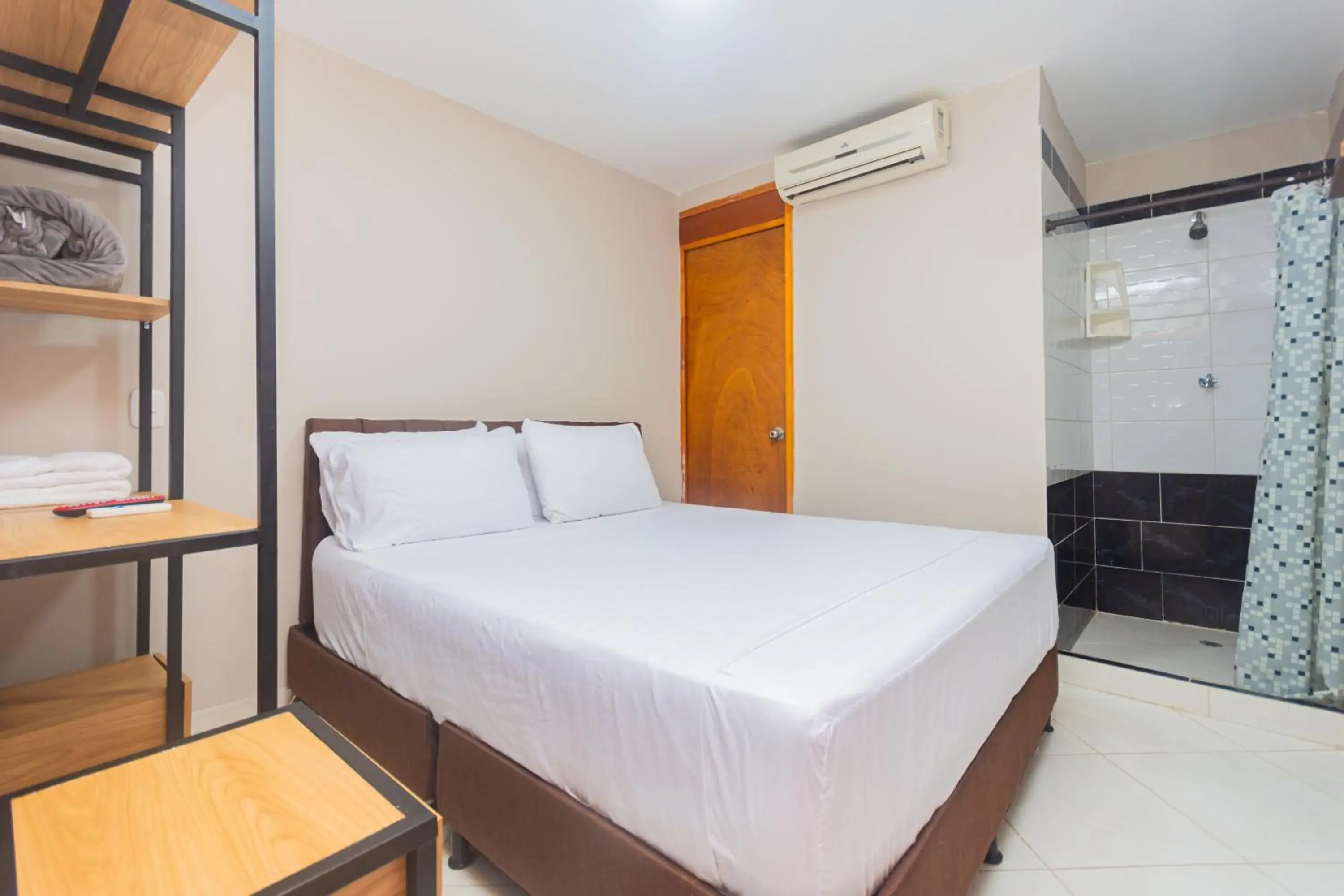 Photo of the whole room, Bed in Hotel Tropical San Jeronimo Photo of the whole room, Bed in Hotel Tropical San Jeronimo