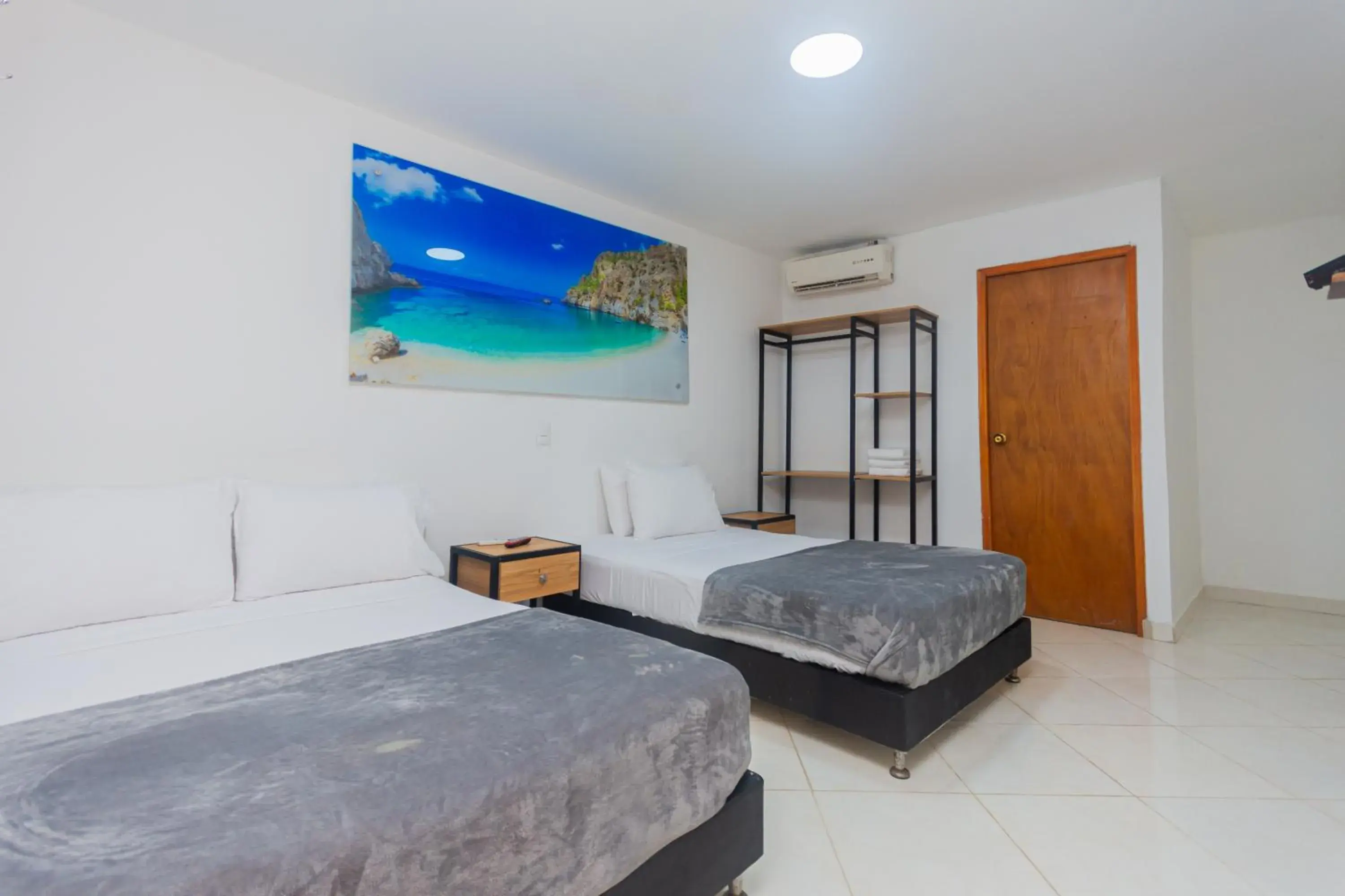 Photo of the whole room, Bed in Hotel Tropical San Jeronimo Photo of the whole room, Bed in Hotel Tropical San Jeronimo