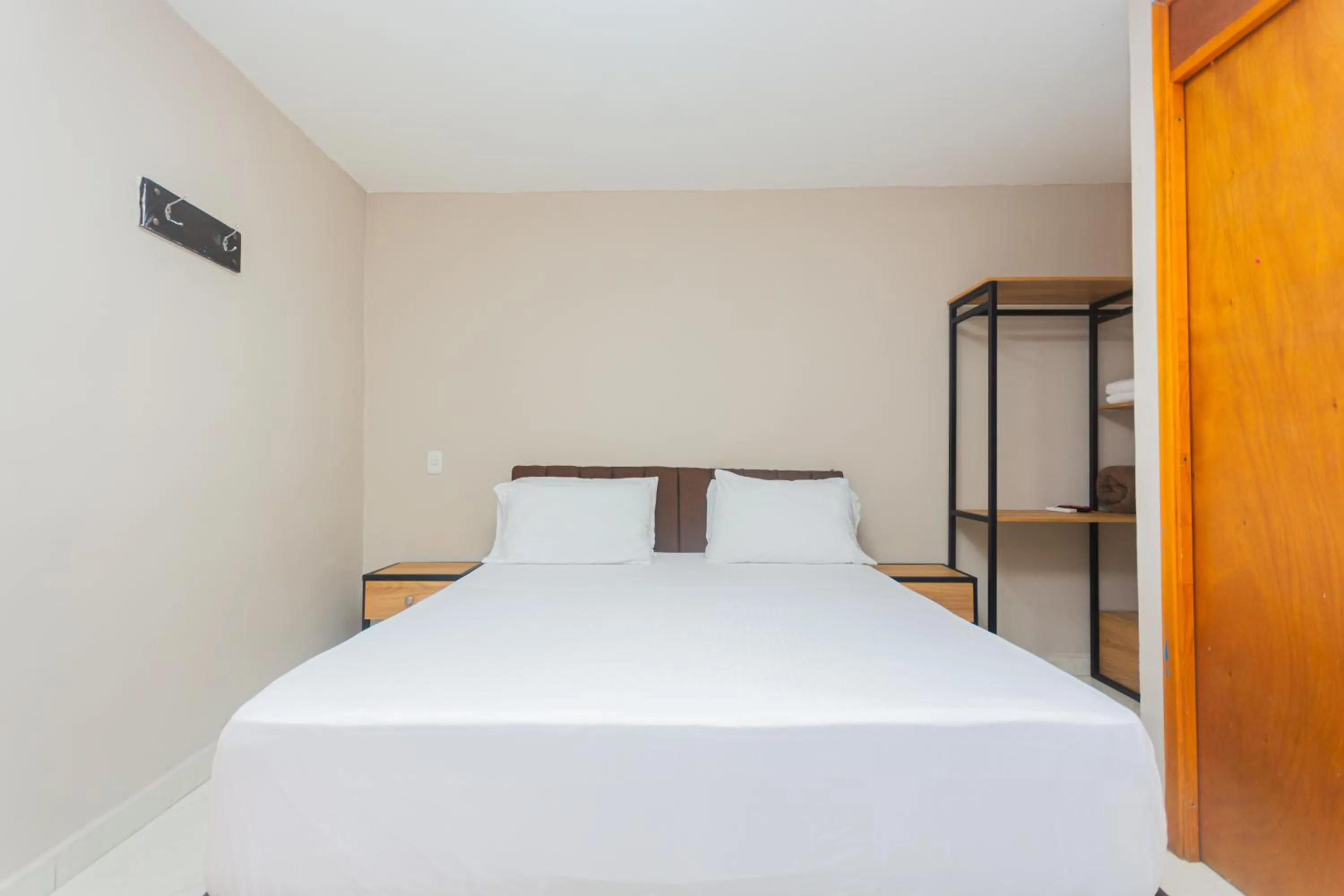 Photo of the whole room, Bed in Hotel Tropical San Jeronimo