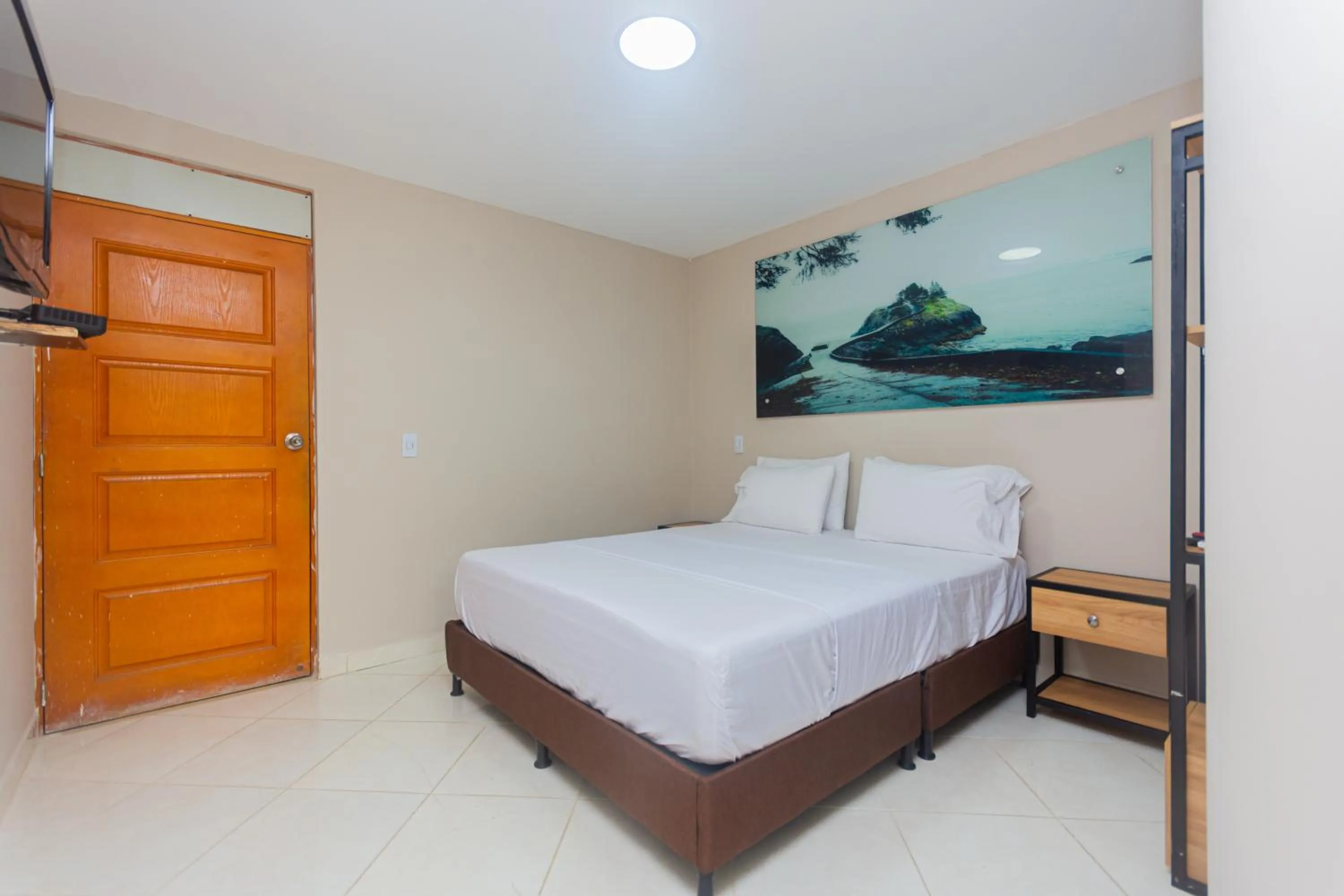 Photo of the whole room, Bed in Hotel Tropical San Jeronimo