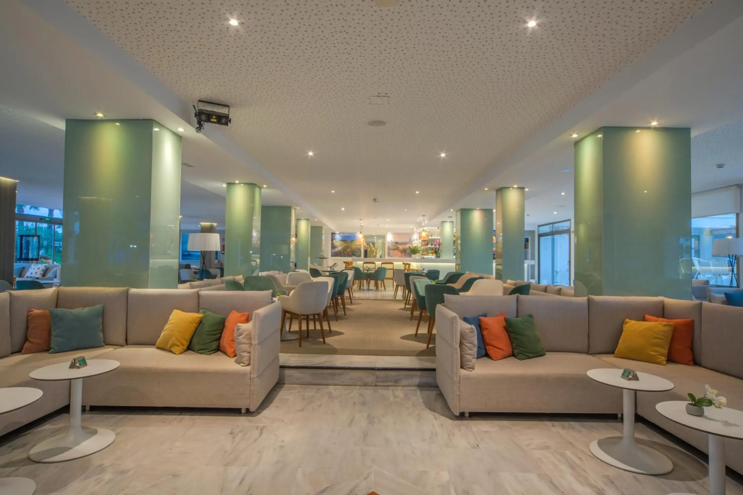 Lounge or bar in Playa Esperanza Resort Affiliated by Meliá Lounge or bar in Playa Esperanza Resort Affiliated by Meliá