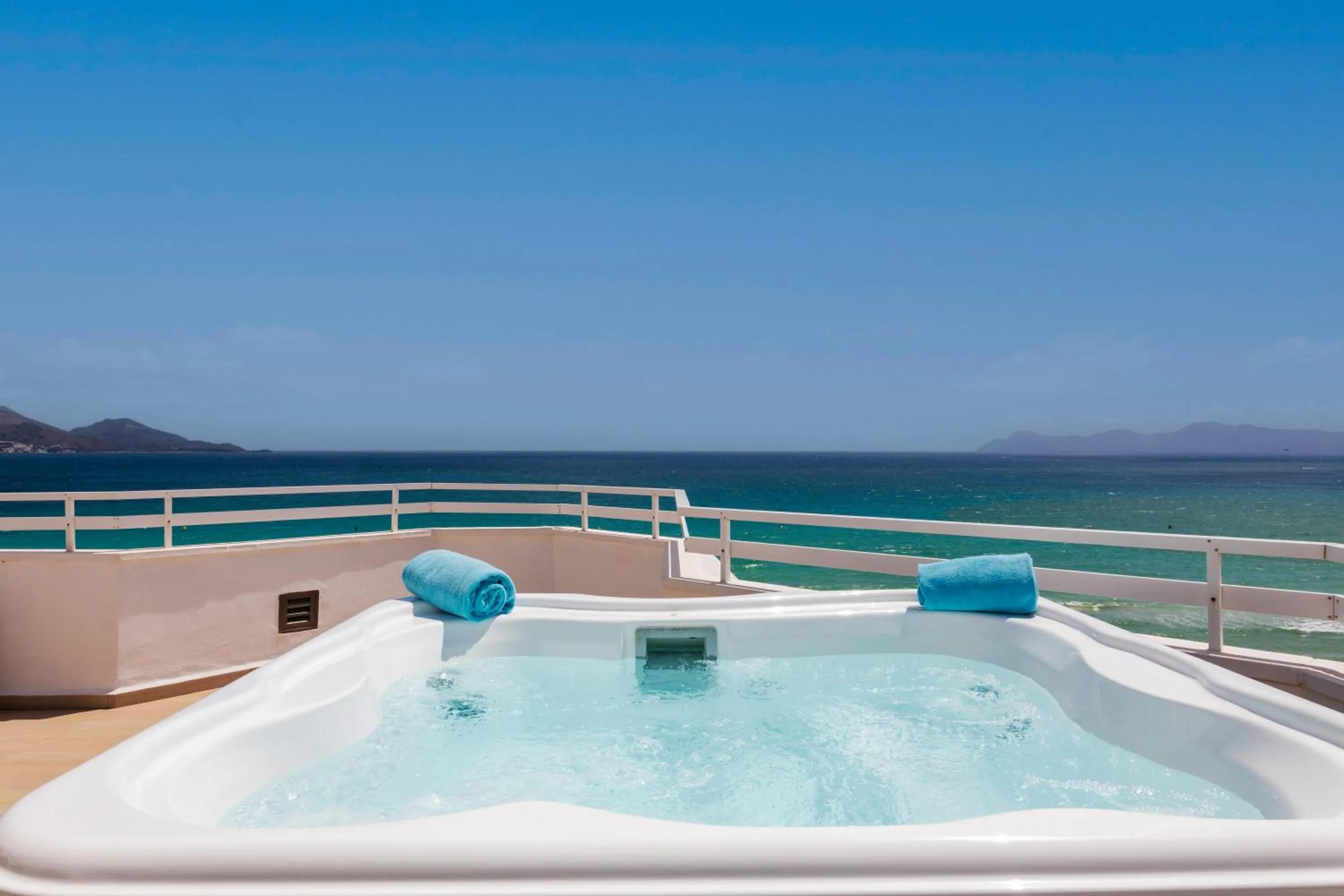 Hot Tub in Playa Esperanza Resort Affiliated by Meliá