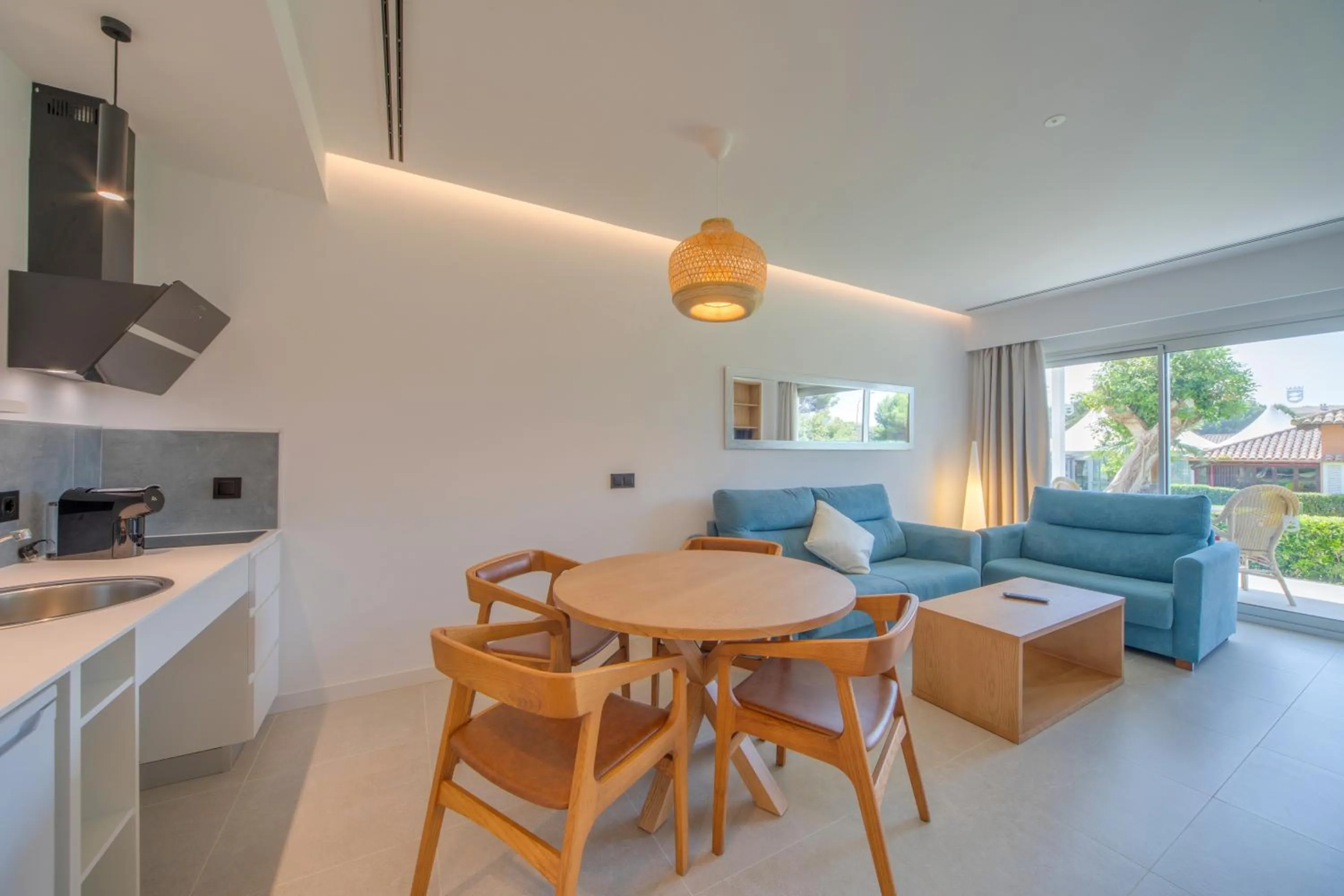 Living room in Playa Esperanza Resort Affiliated by Meliá