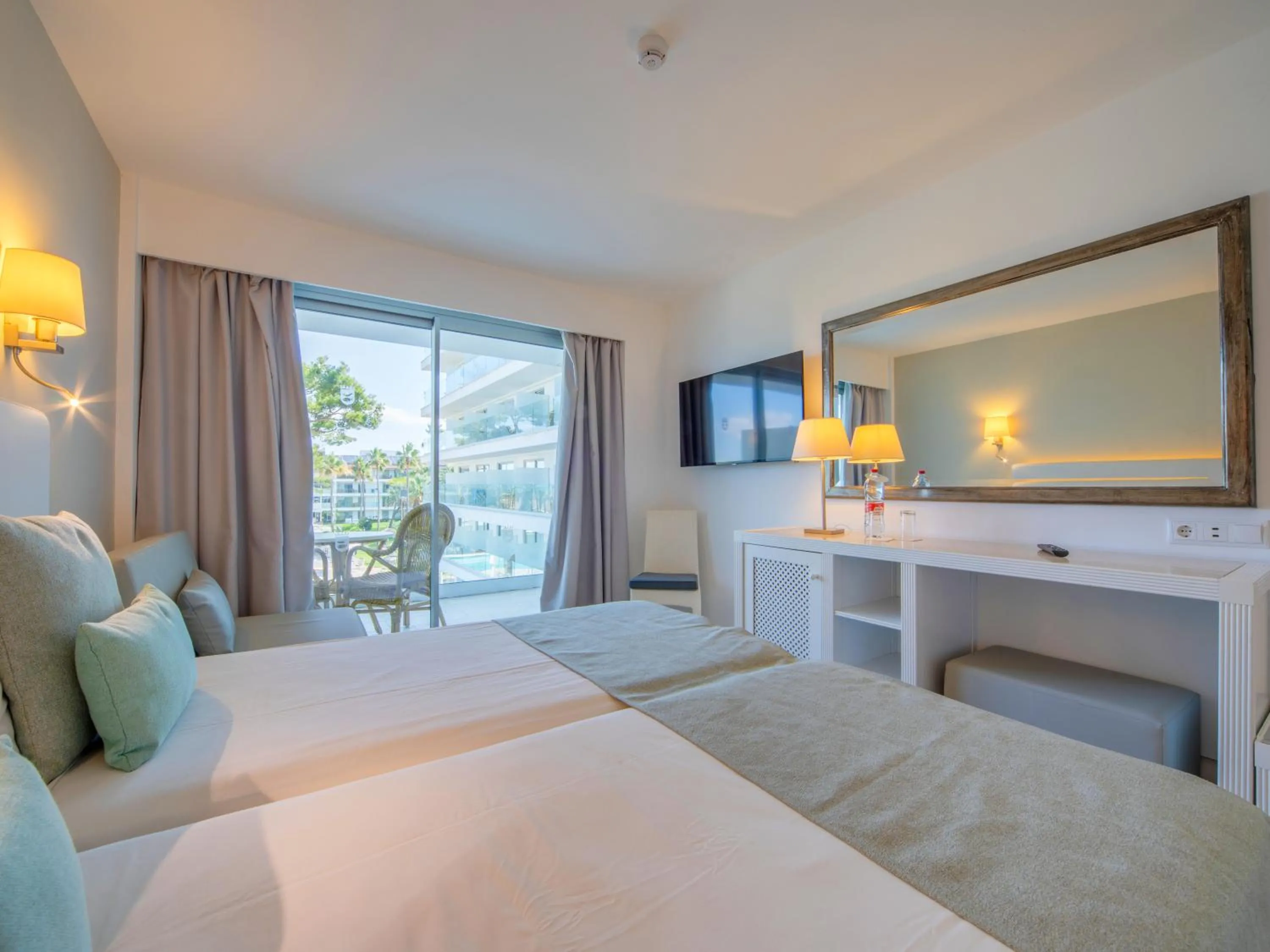 Photo of the whole room, Bed in Playa Esperanza Resort Affiliated by Meliá