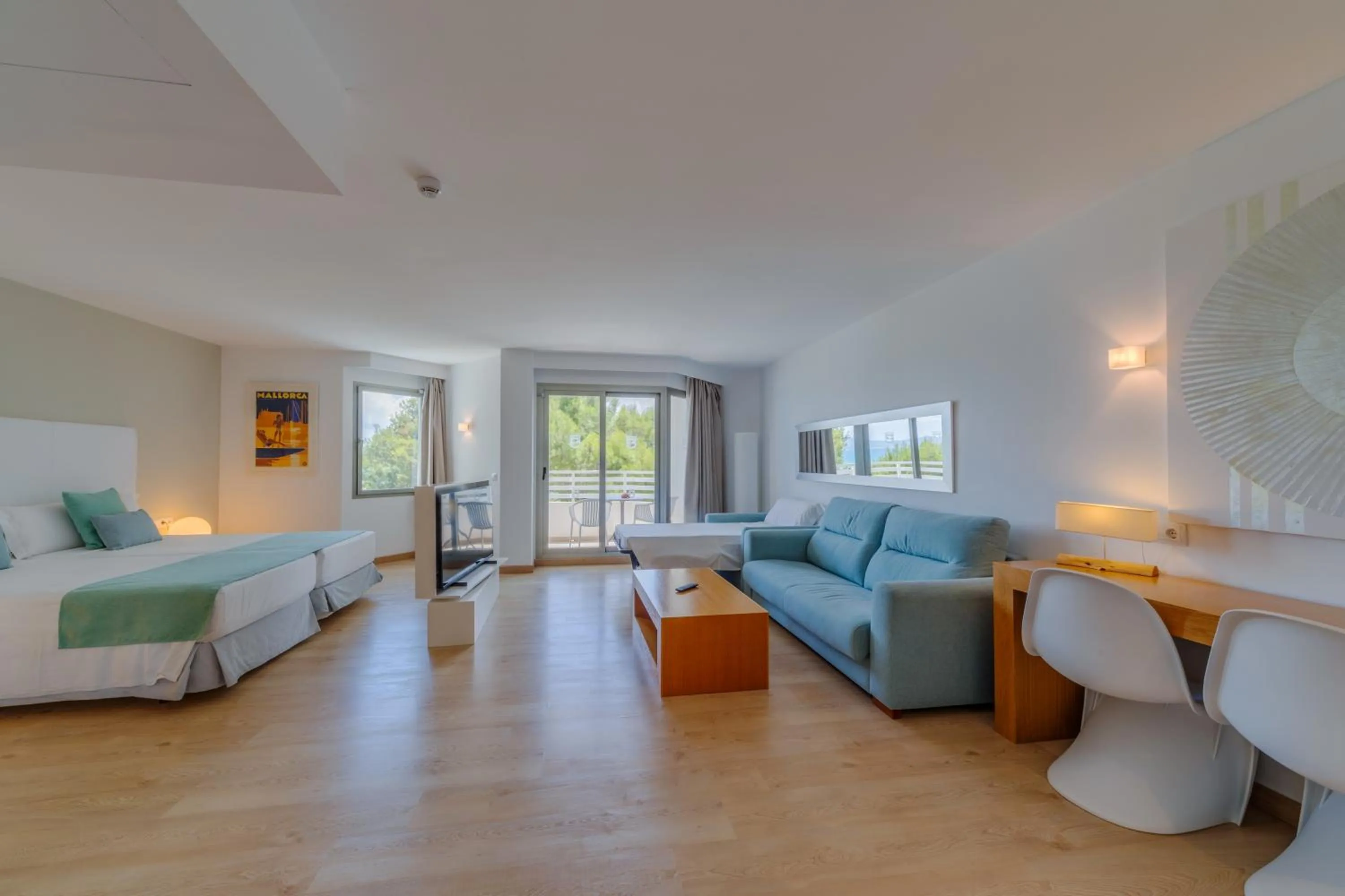 Living room in Playa Esperanza Resort Affiliated by Meliá