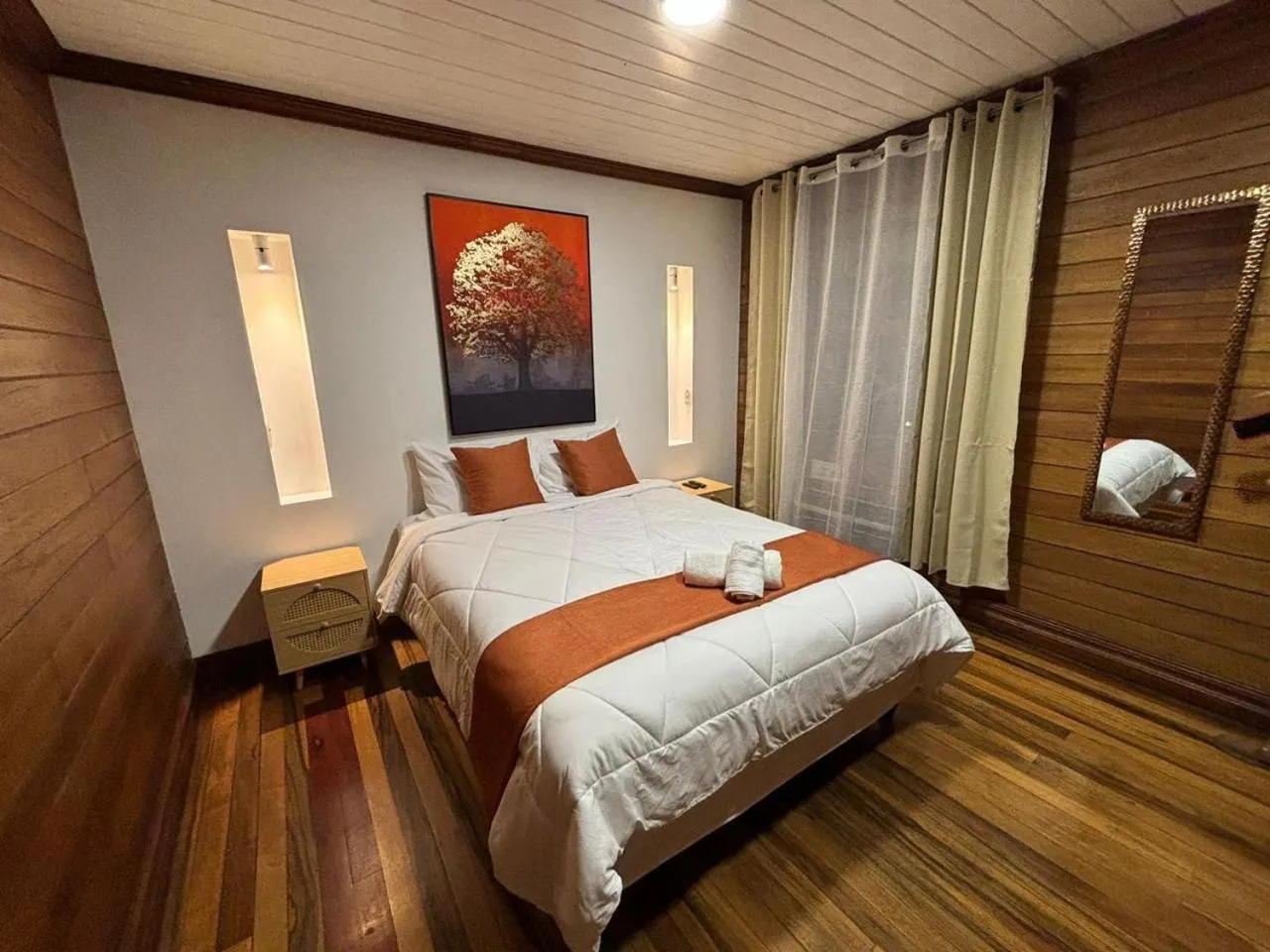 Bed in The Victorian Hotel