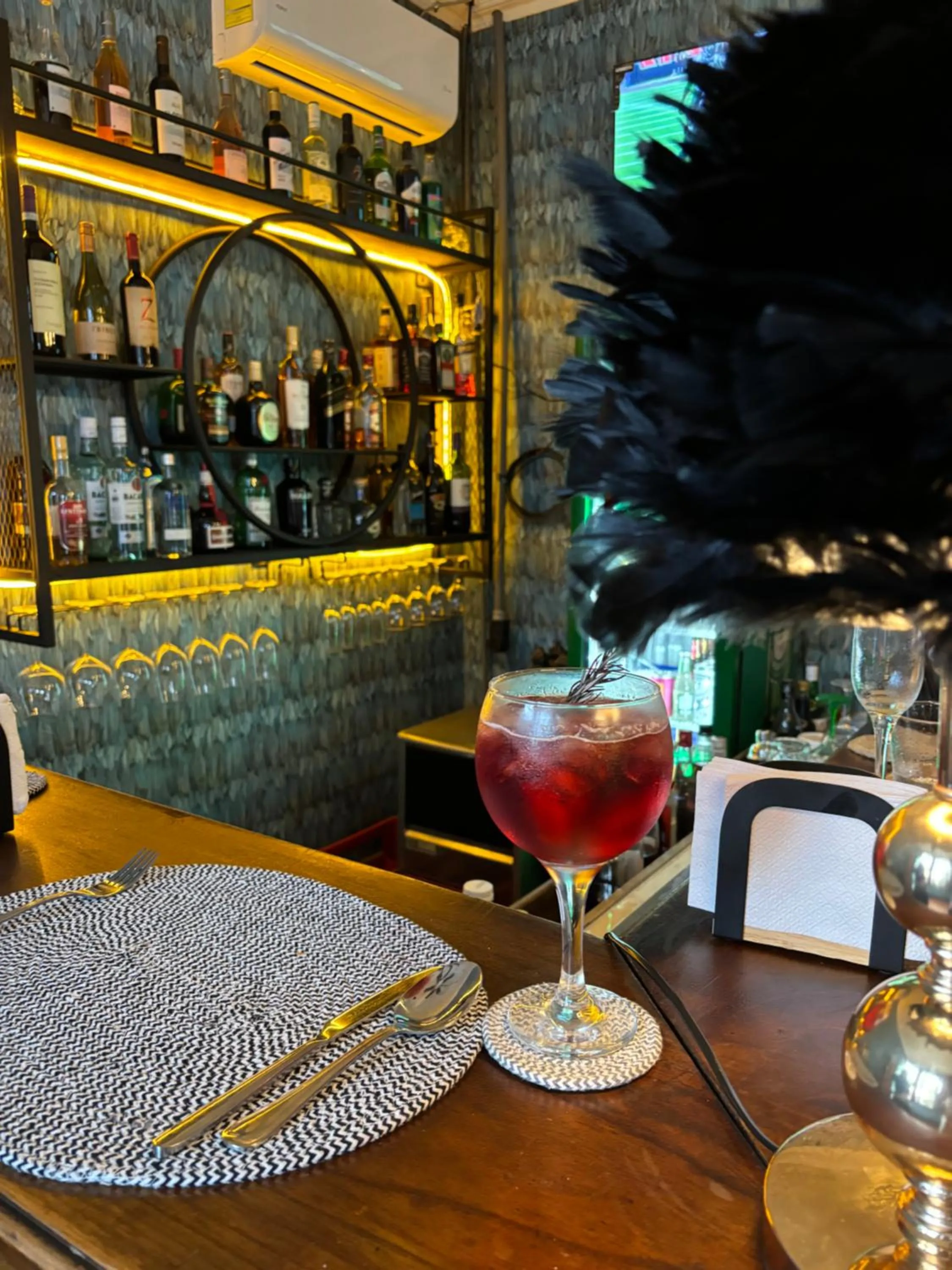 Restaurant/places to eat in The Victorian Hotel