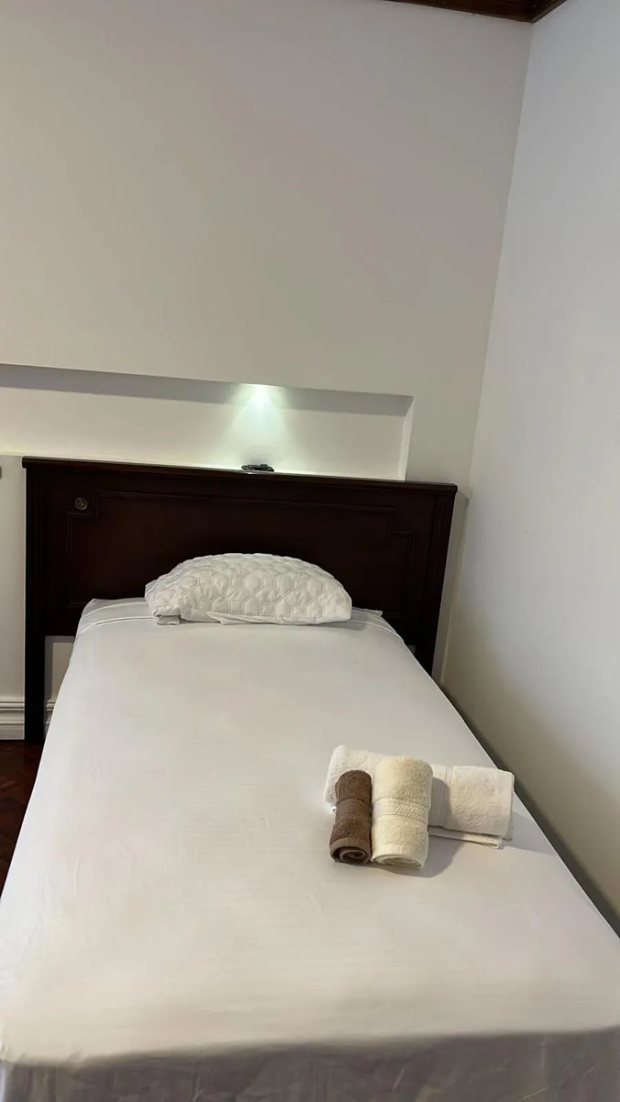 Bed in The Victorian Hotel