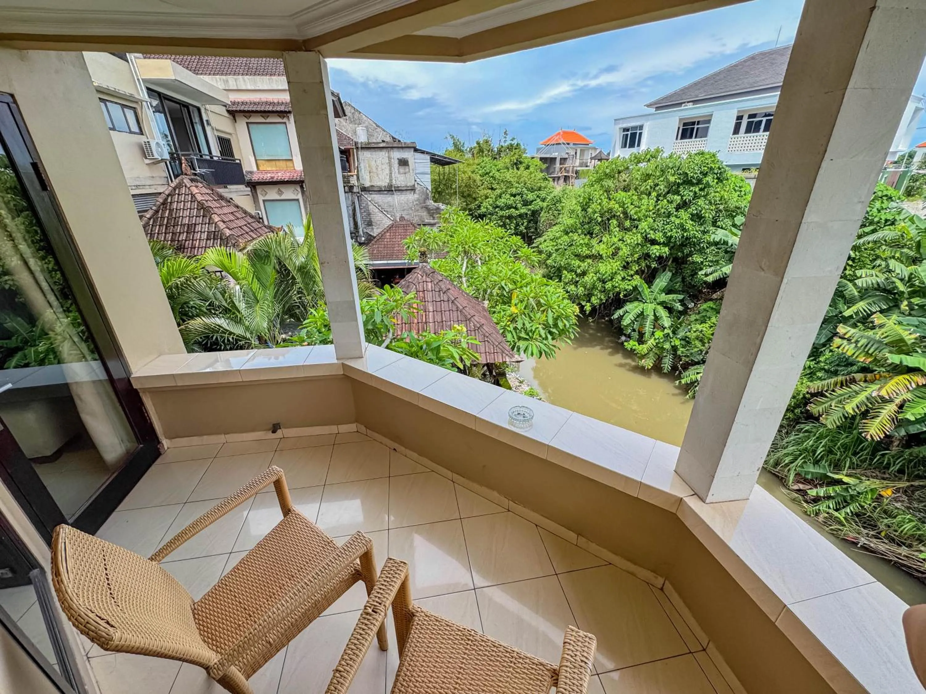 Balcony/Terrace in Griya Shanti Homestay