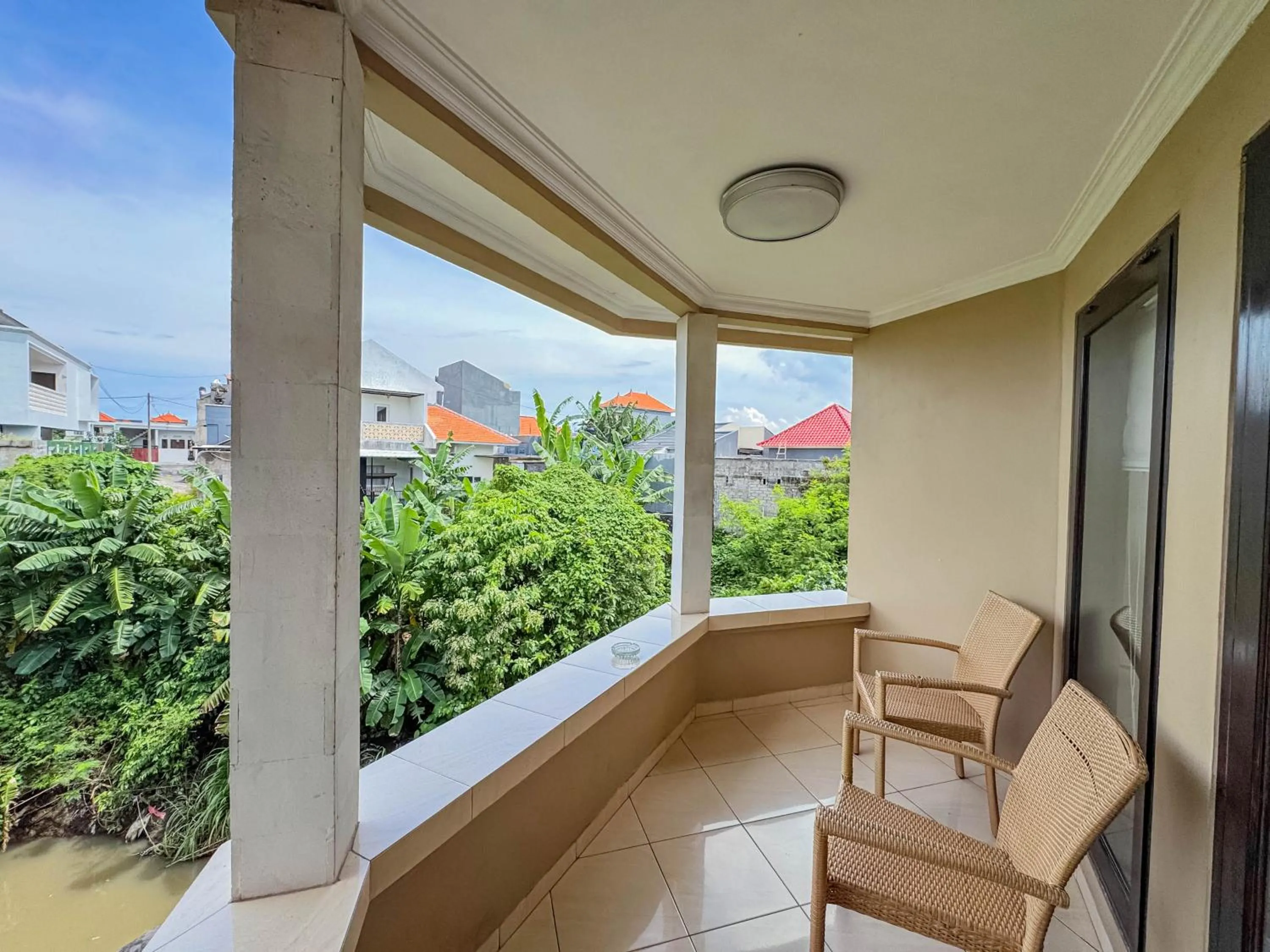 Balcony/Terrace in Griya Shanti Homestay