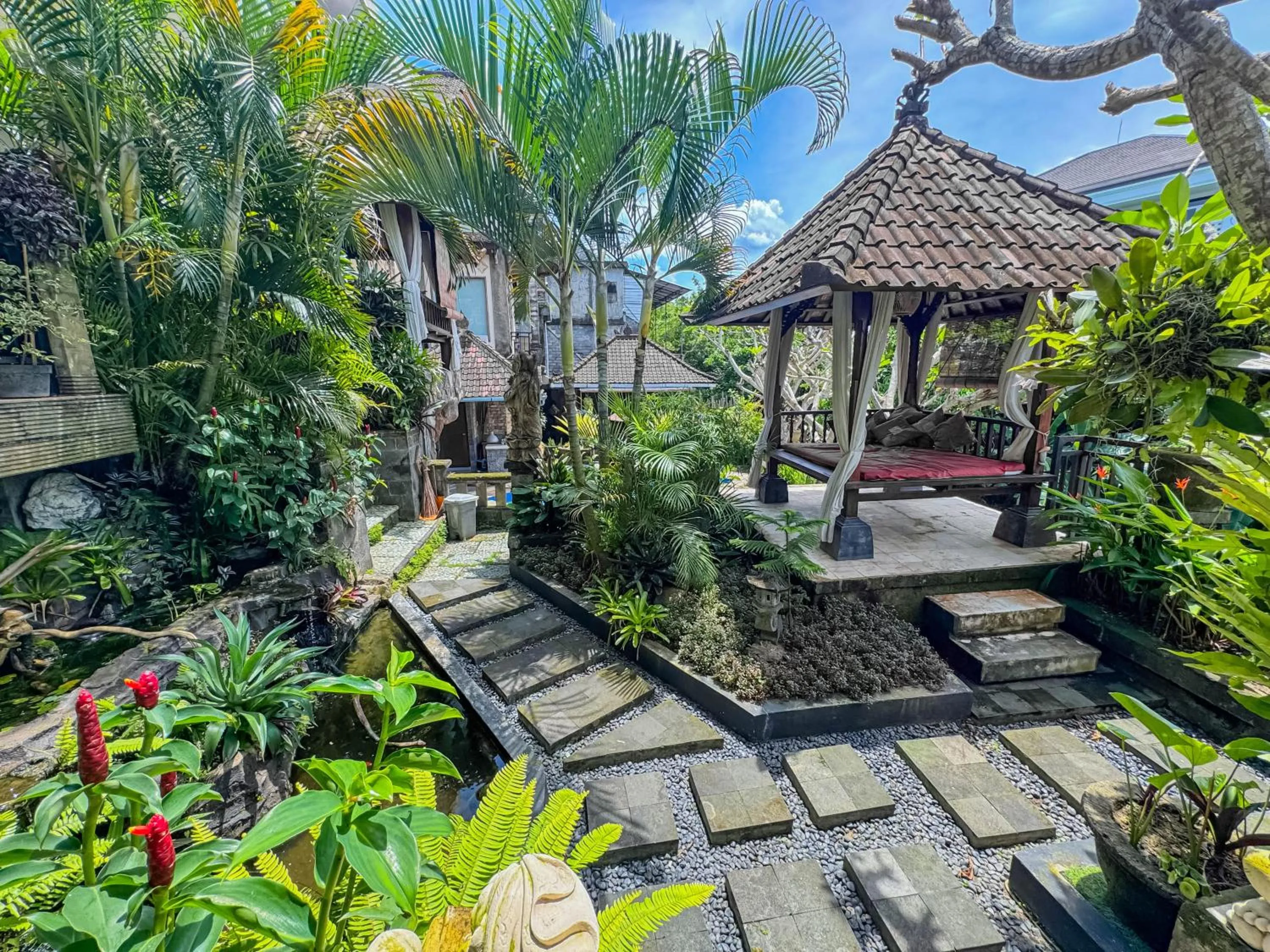Garden in Griya Shanti Homestay