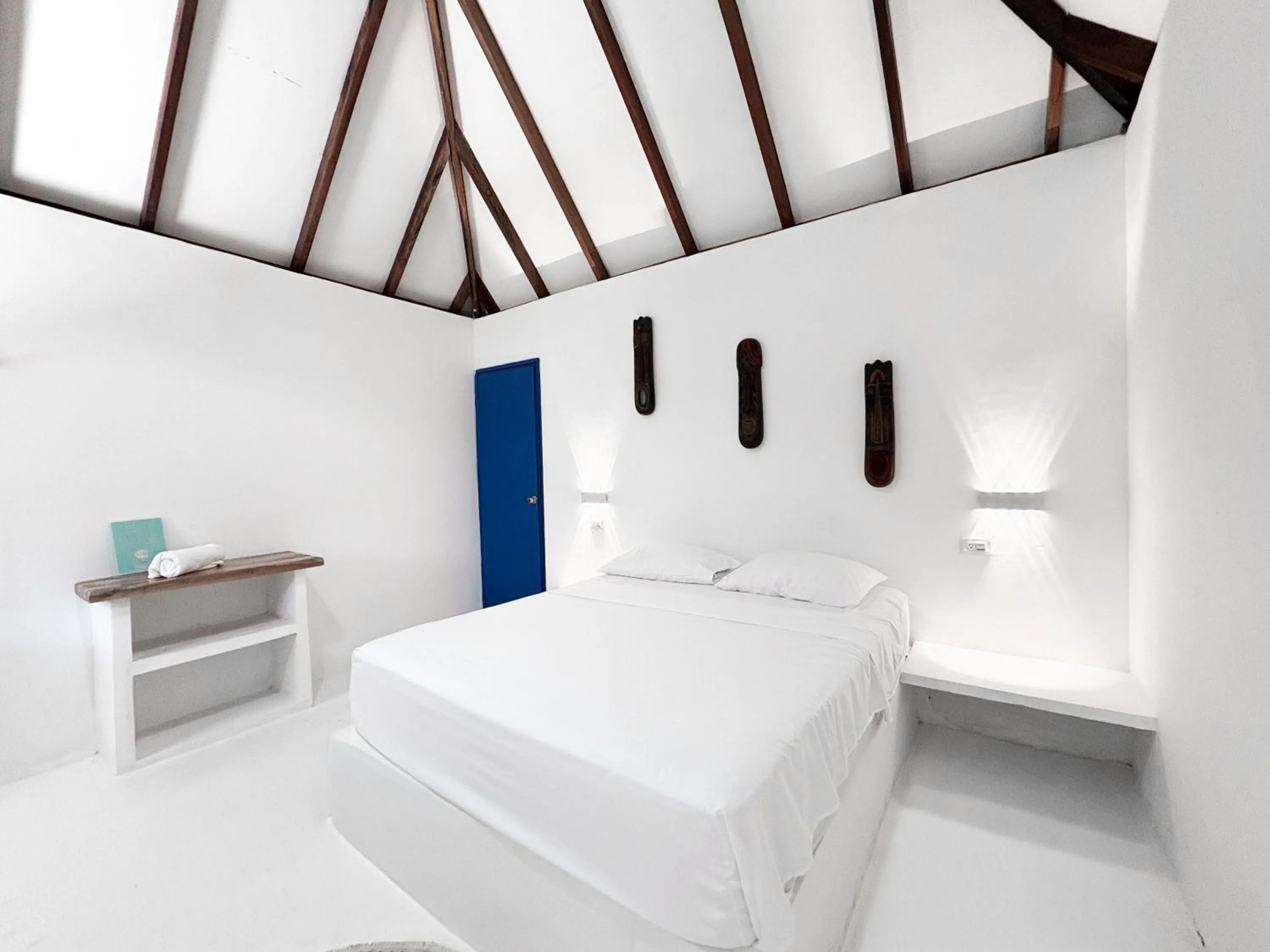Photo of the whole room, Bed in Hotel Coral Sand Islas Del Rosario