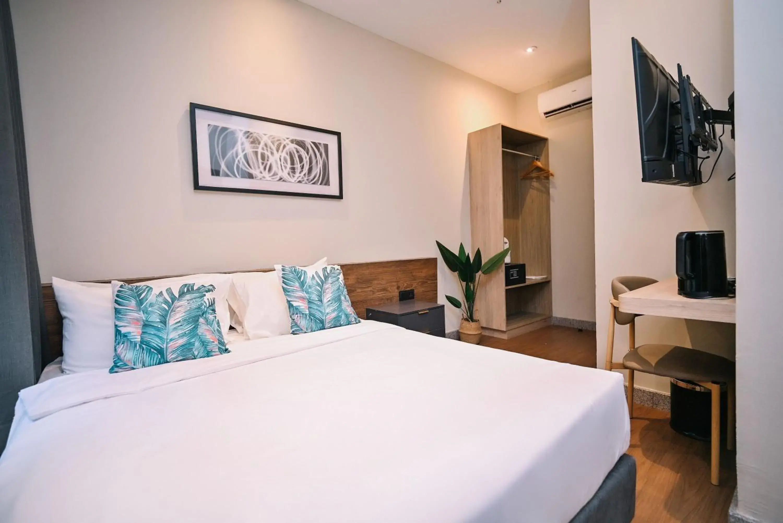 Bed in Kingston Hotel 4 - TRX Bed in Kingston Hotel 4 - TRX