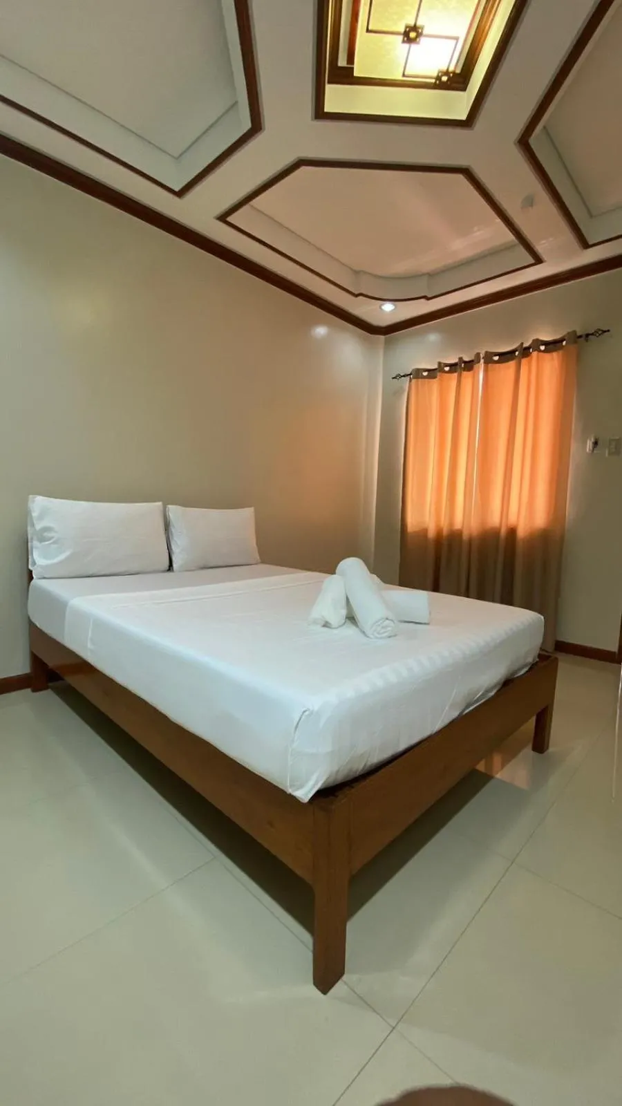 Kaia Isabelle Inn