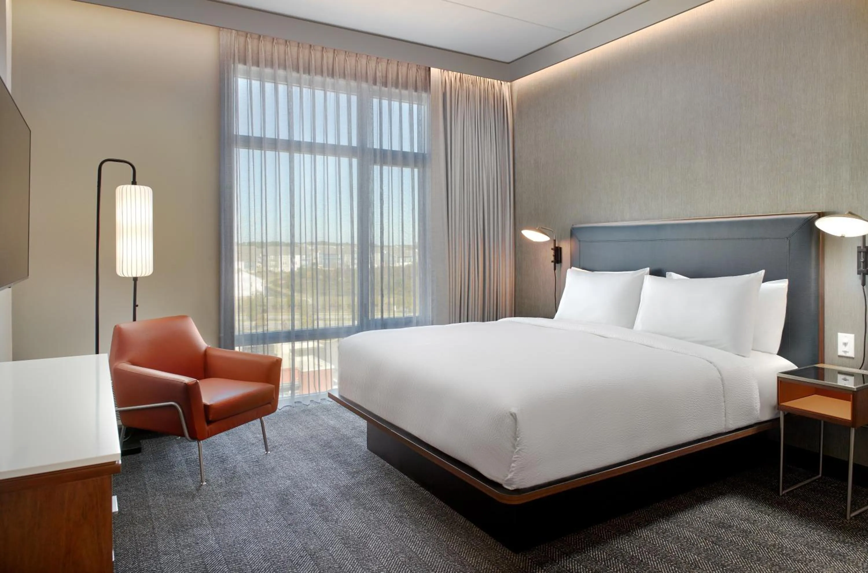 Bed in Courtyard by Marriott Atlanta Covington