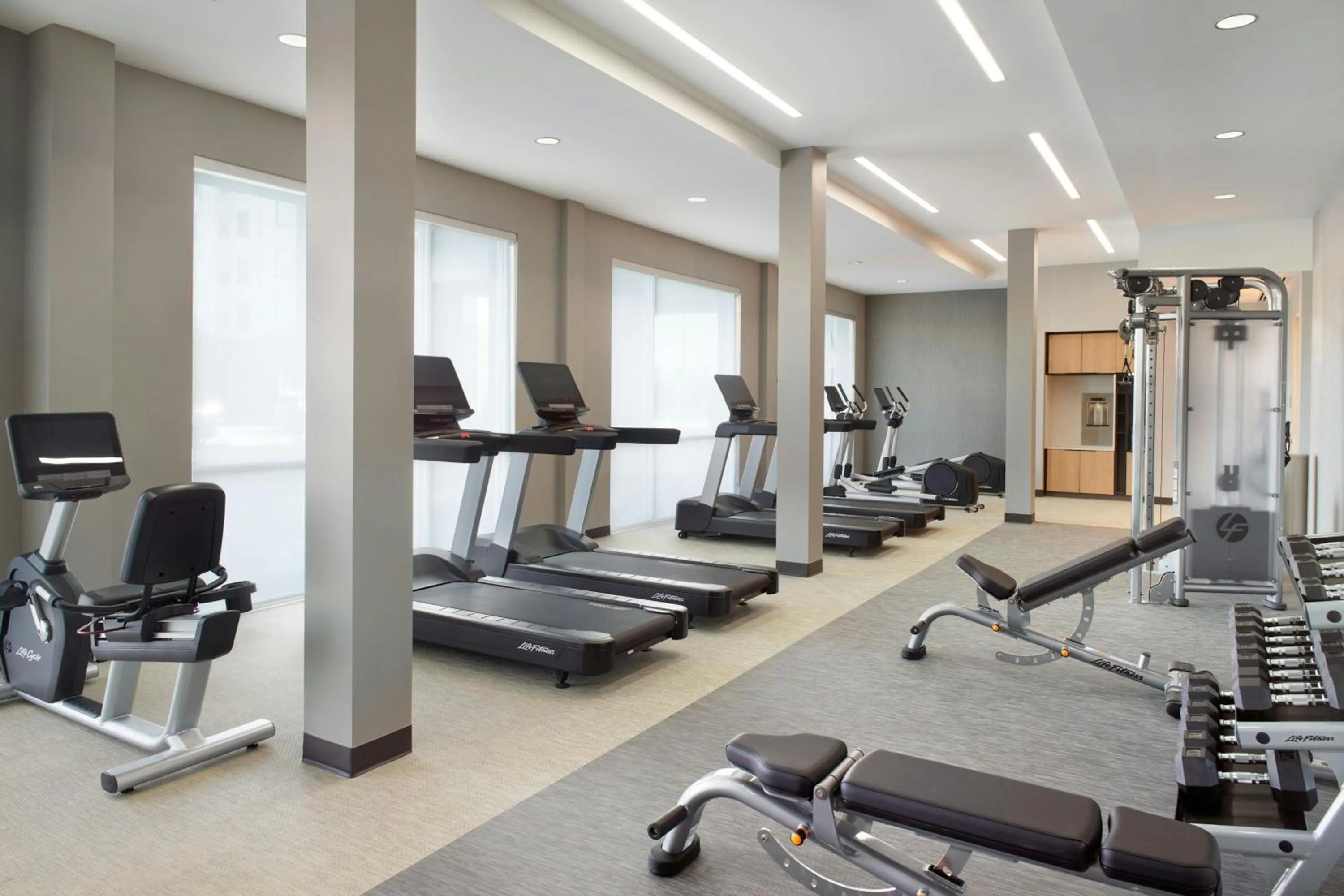 Fitness centre/facilities in Courtyard by Marriott Atlanta Covington
