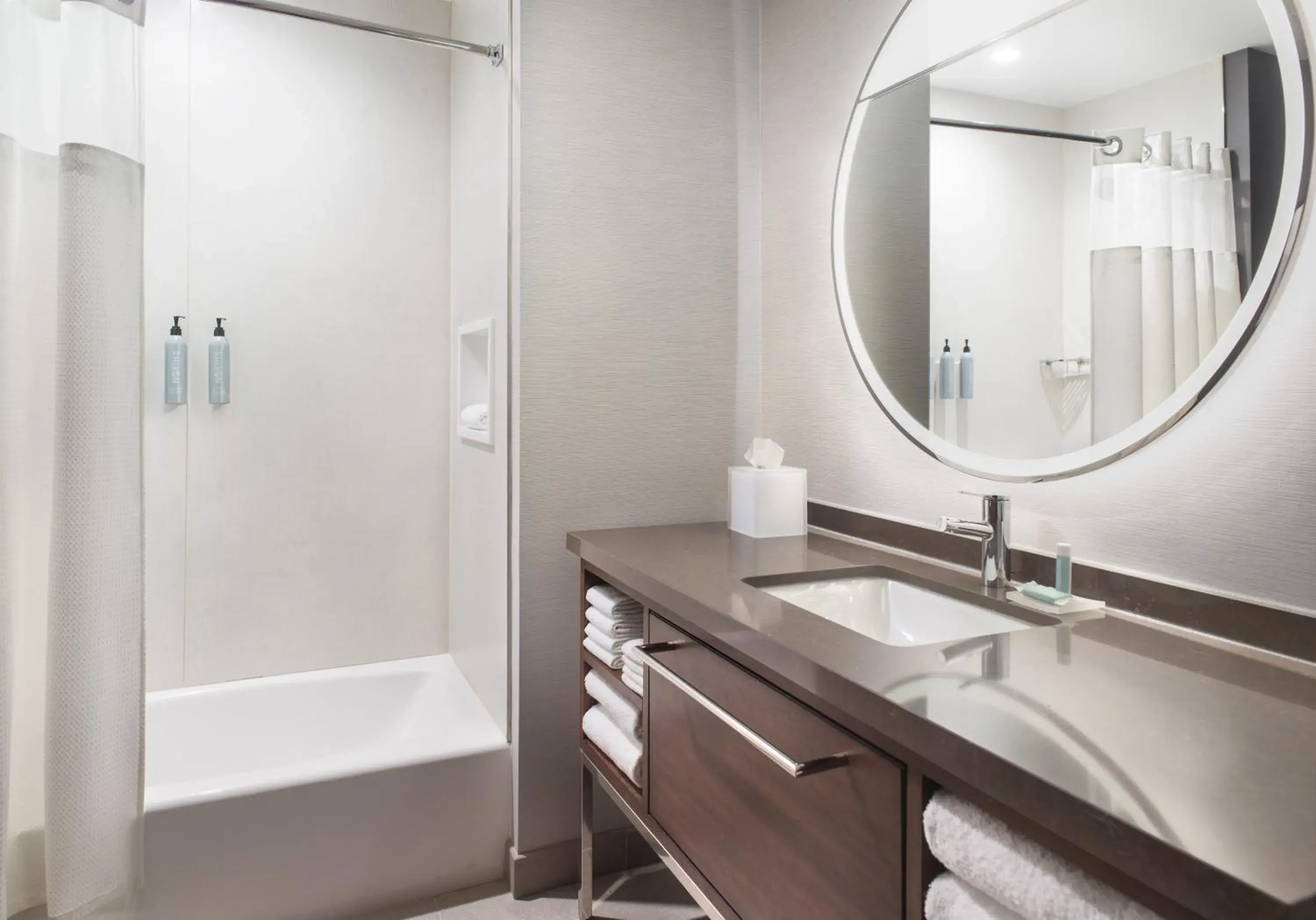 Standard King Room in Courtyard by Marriott Atlanta Covington Standard King Room in Courtyard by Marriott Atlanta Covington