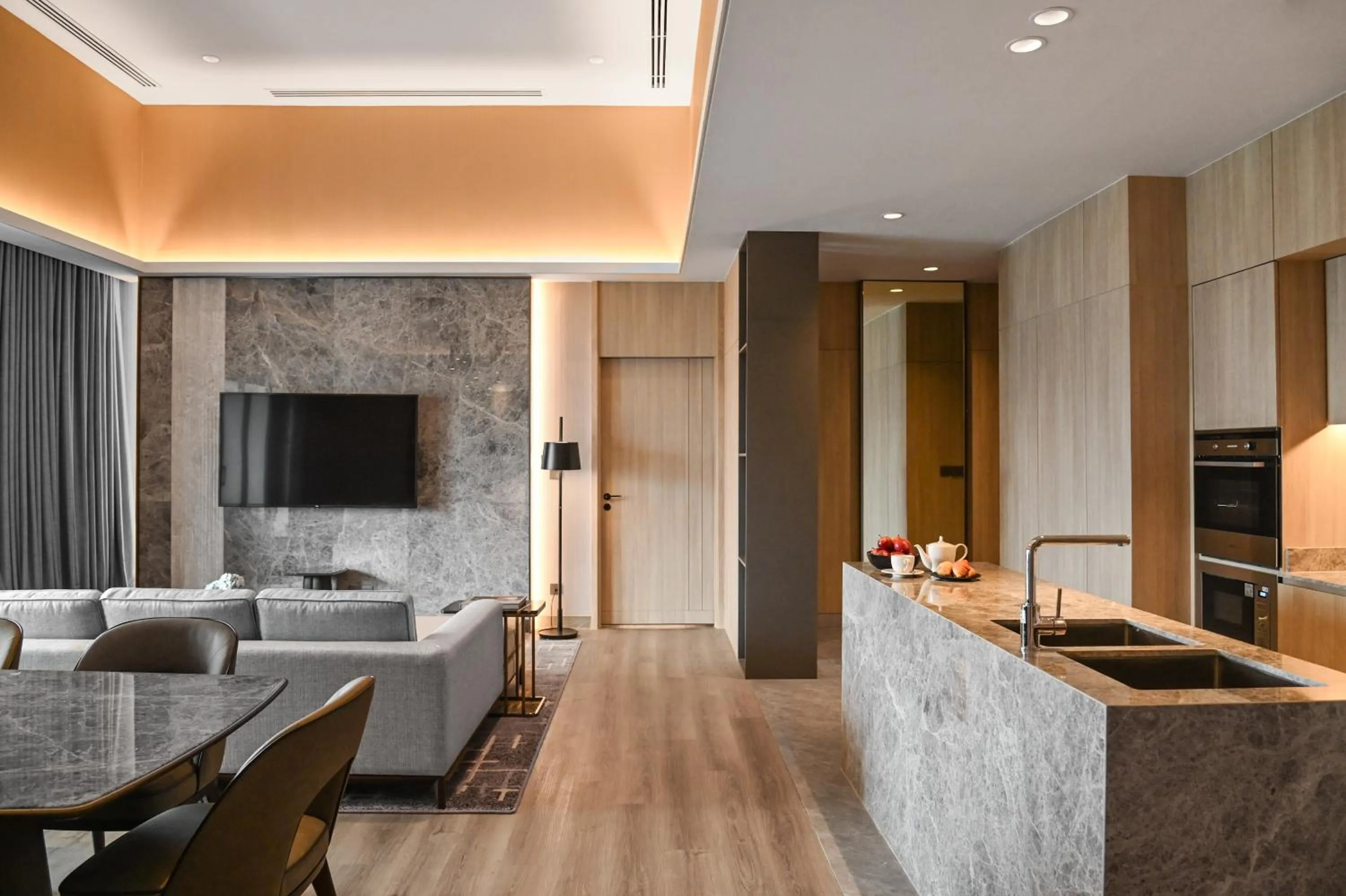 Living room in Marriott Executive Apartments, Bangkok Townhall Sukhumvit