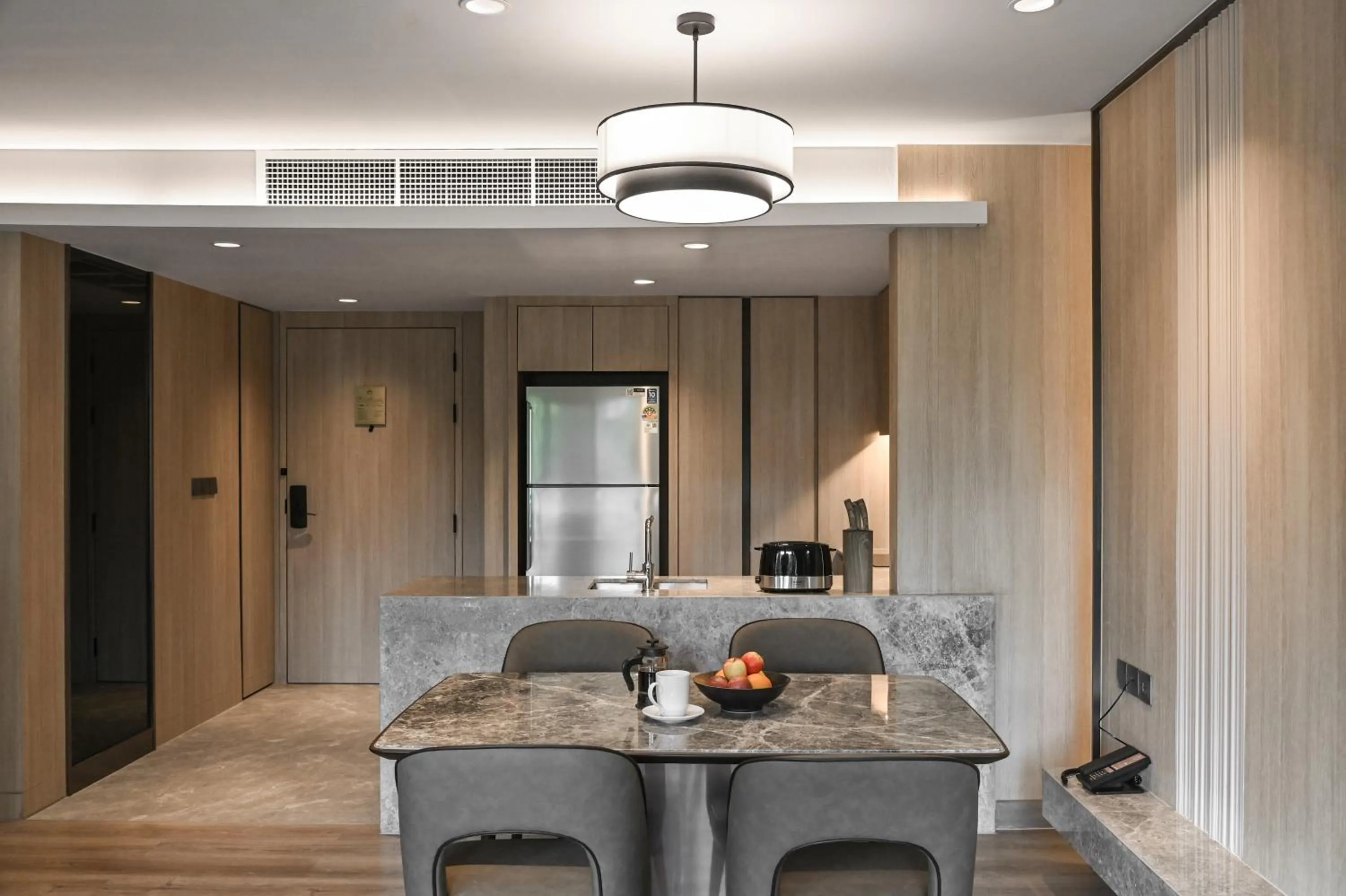 Dining area in Marriott Executive Apartments, Bangkok Townhall Sukhumvit