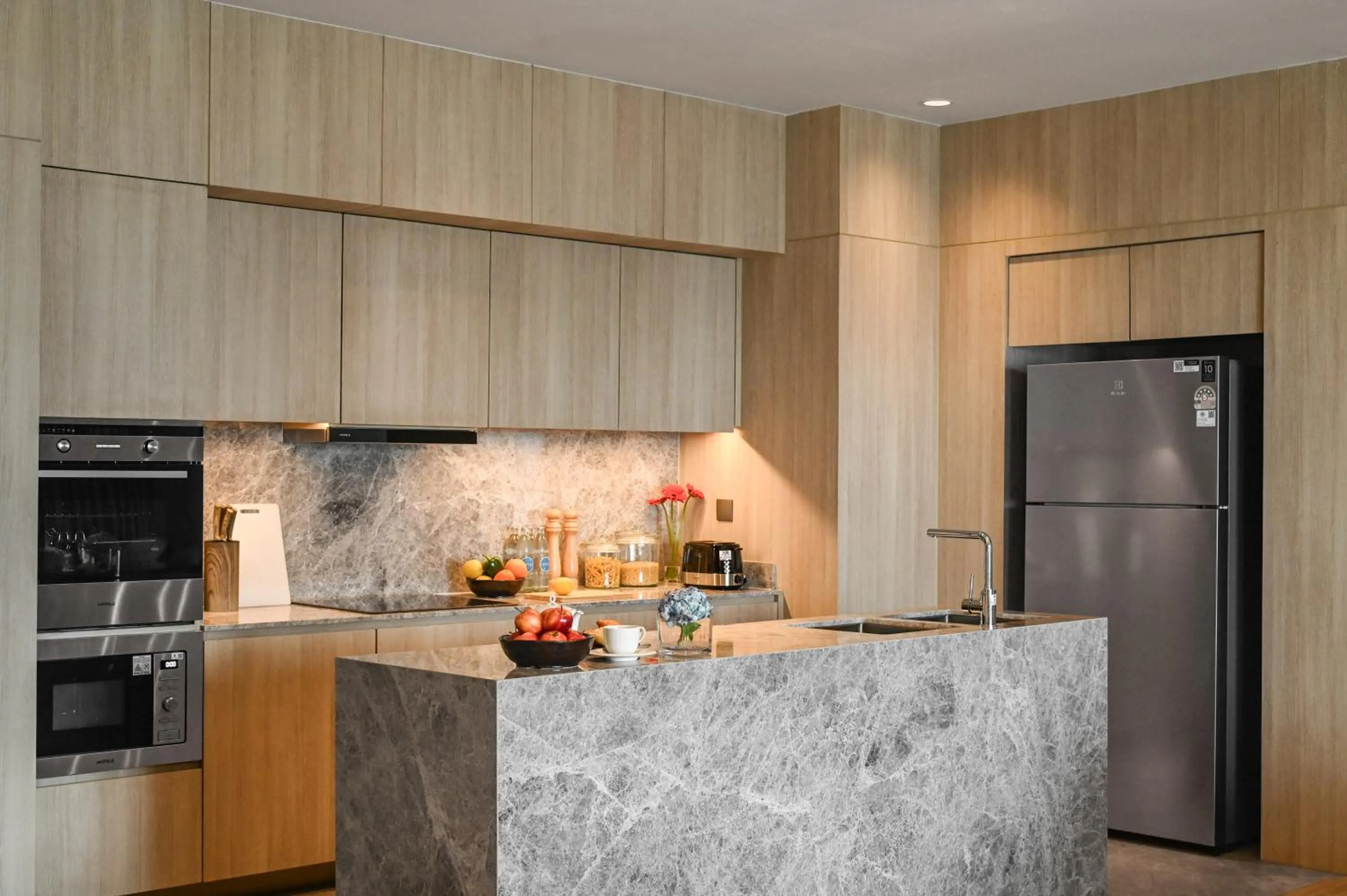 Kitchen or kitchenette in Marriott Executive Apartments, Bangkok Townhall Sukhumvit