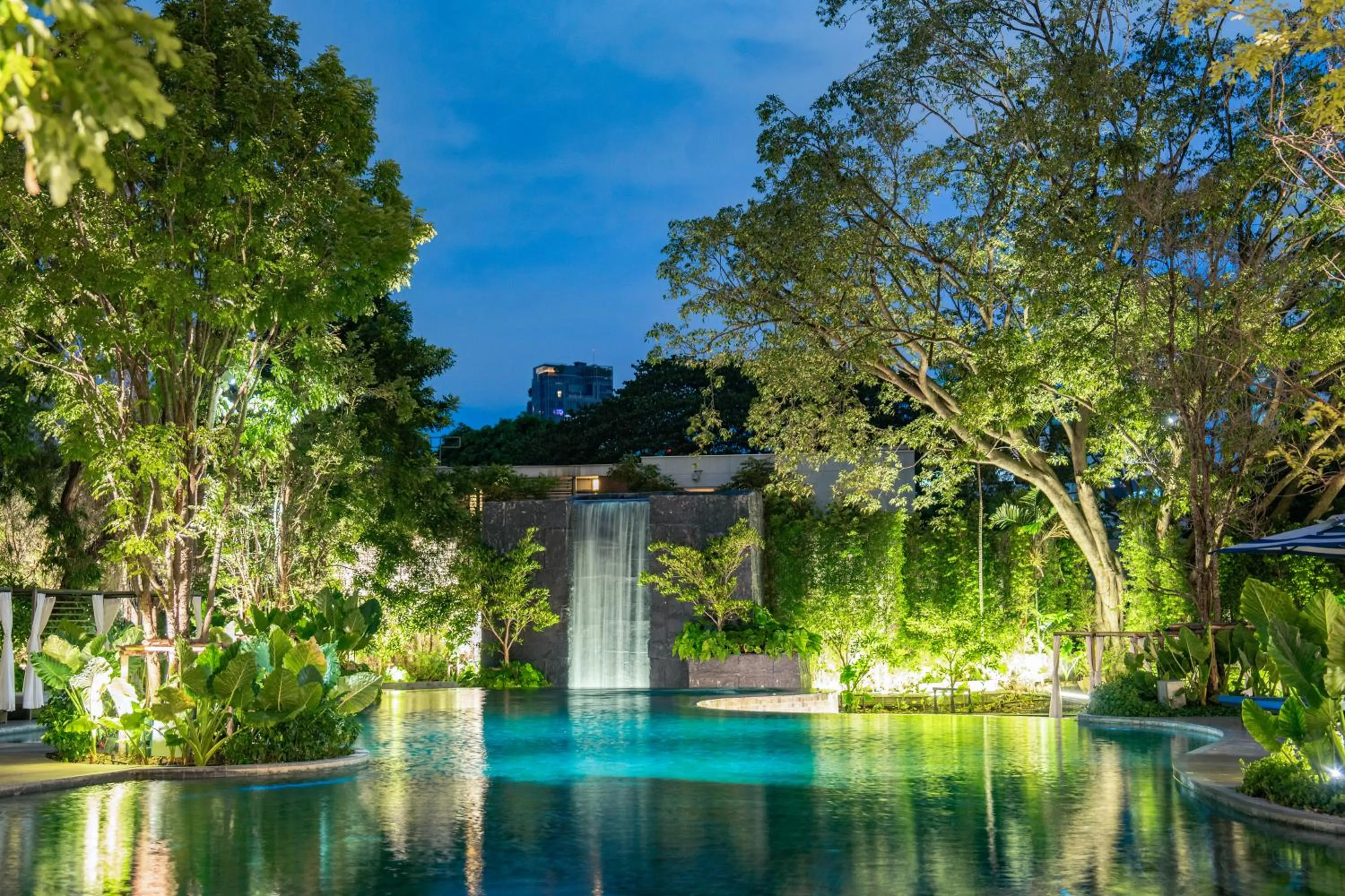 Pool view in Marriott Executive Apartments, Bangkok Townhall Sukhumvit