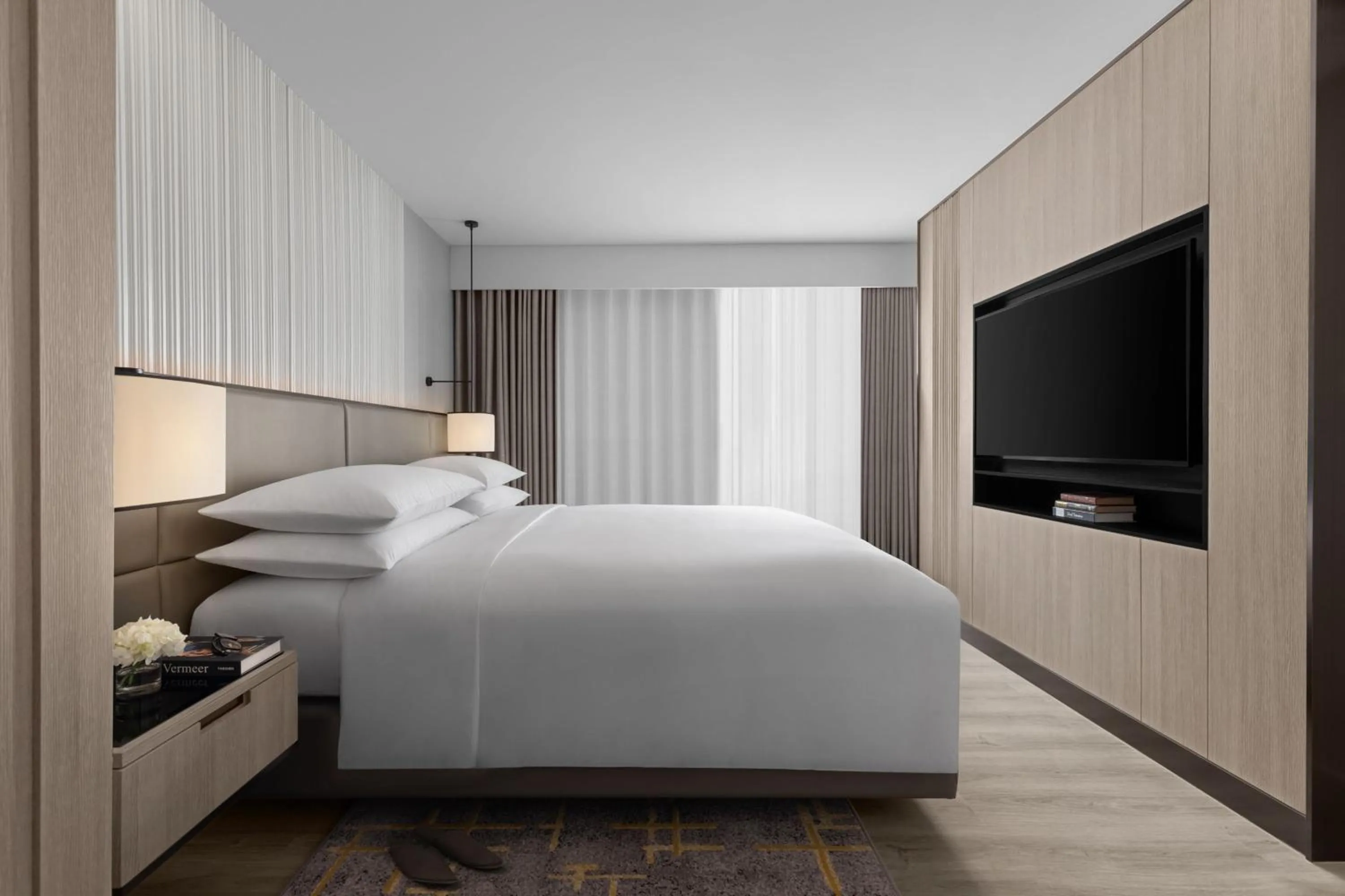 Bedroom, Bed in Marriott Executive Apartments, Bangkok Townhall Sukhumvit