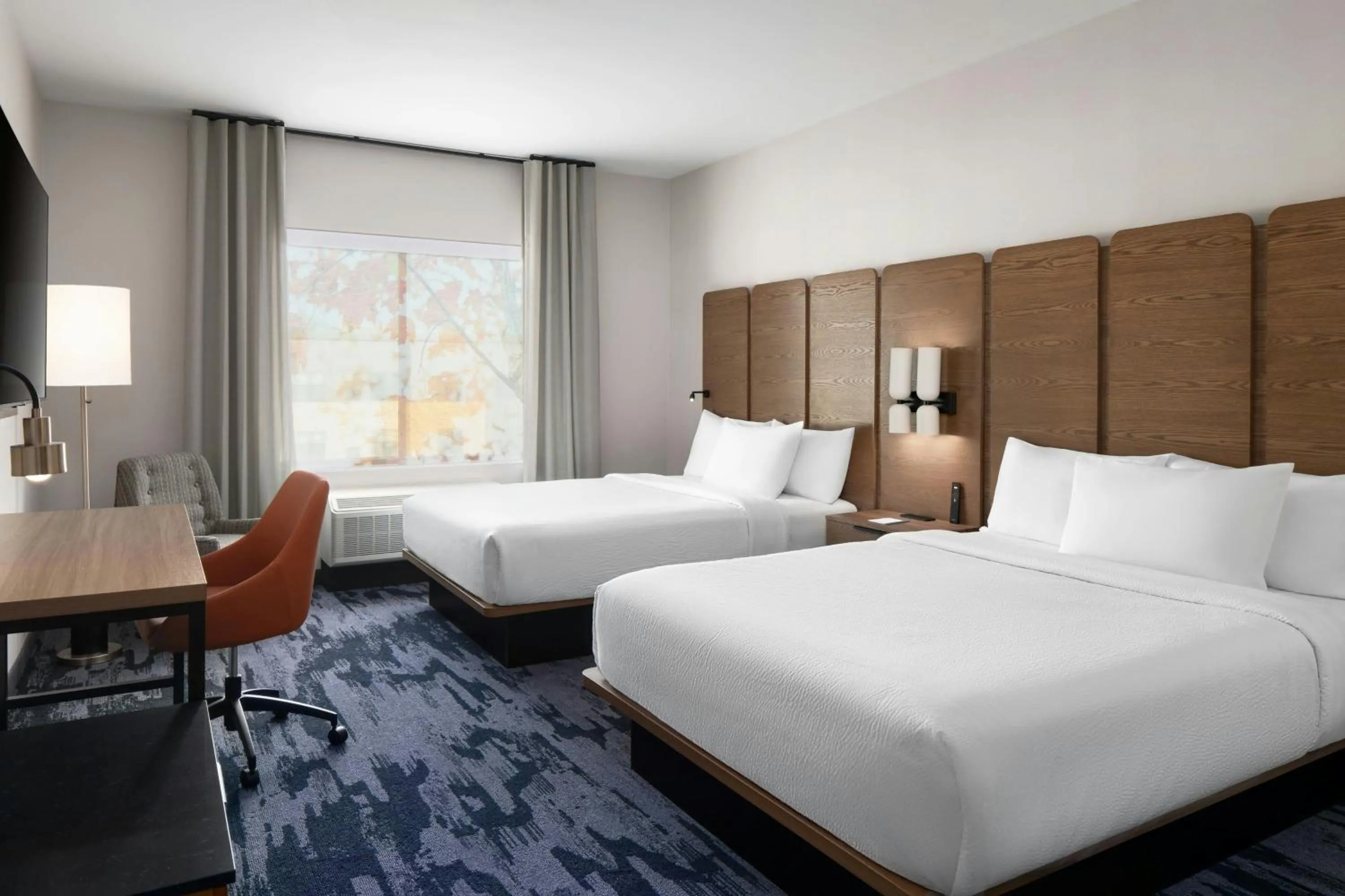Photo of the whole room, Bed in Fairfield by Marriott Inn & Suites Nashville Bellevue