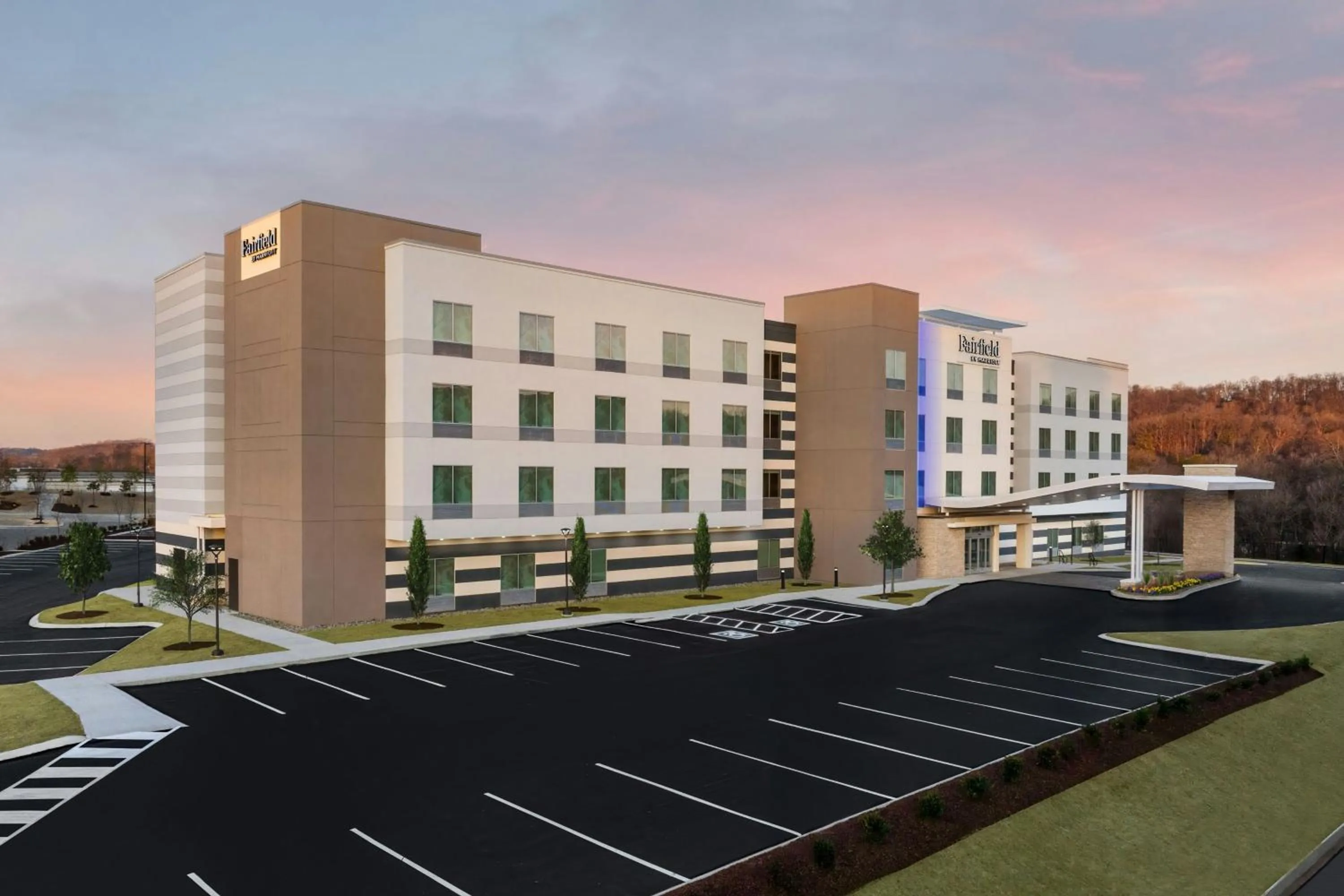 Property building in Fairfield by Marriott Inn & Suites Nashville Bellevue