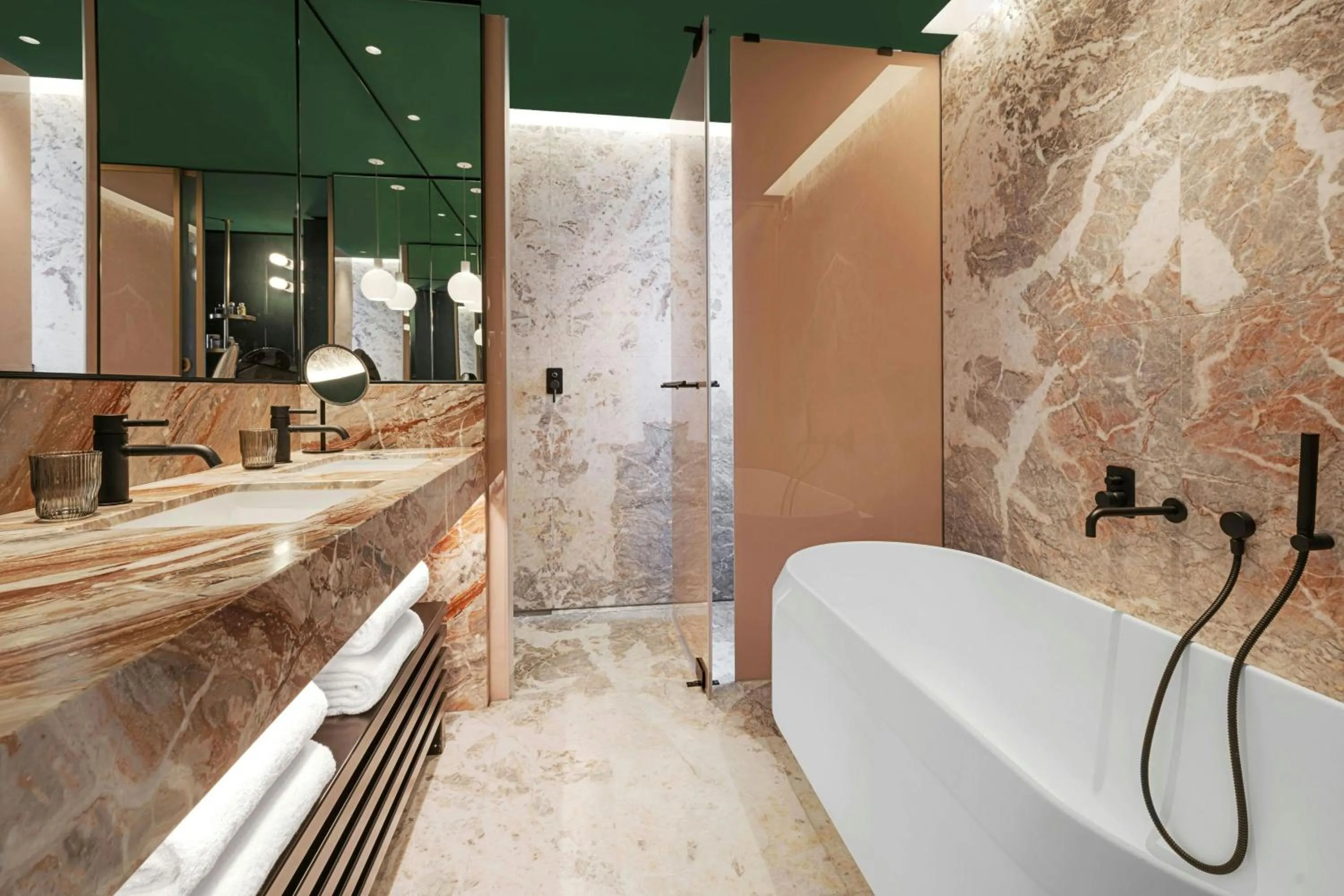 Bathroom in Casa Brera, a Luxury Collection Hotel, Milan