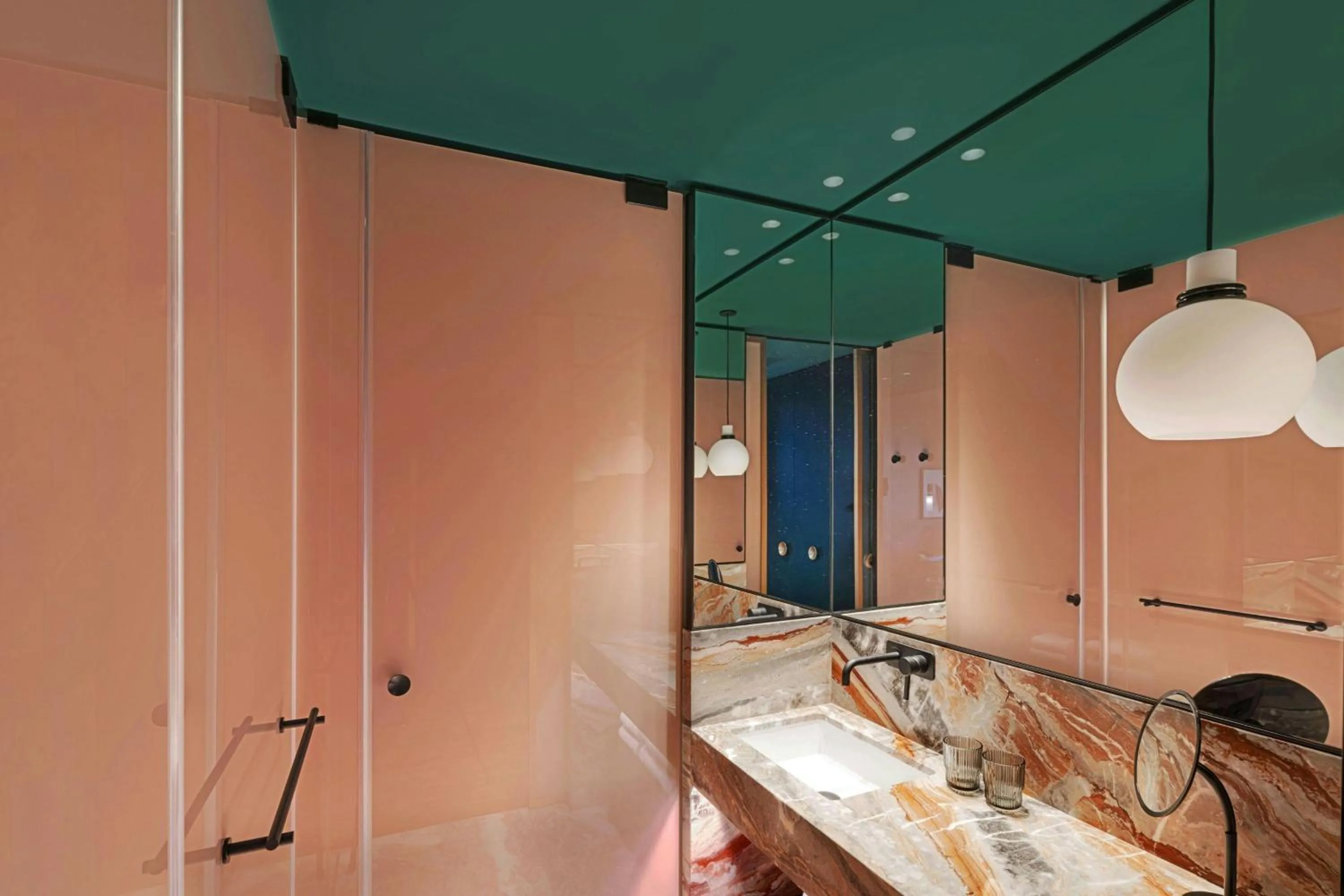 Bathroom in Casa Brera, a Luxury Collection Hotel, Milan