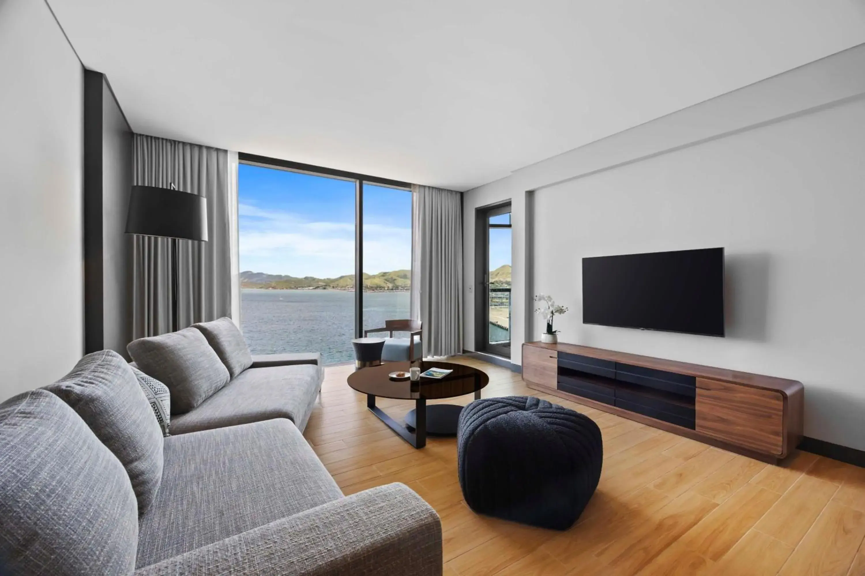 Lounge or bar in Marriott Executive Apartments Port Moresby Lounge or bar in Marriott Executive Apartments Port Moresby