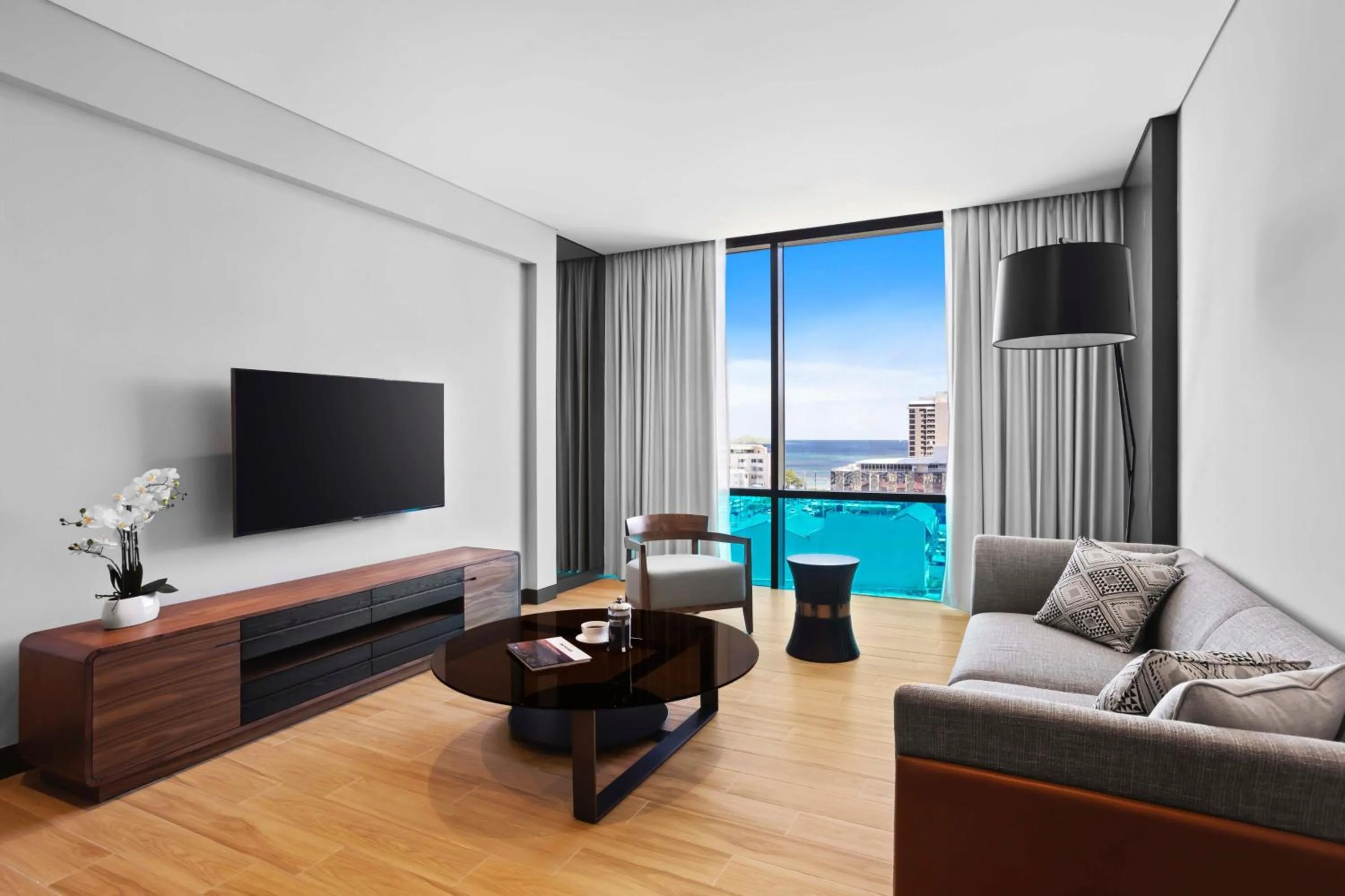 Lounge or bar in Marriott Executive Apartments Port Moresby