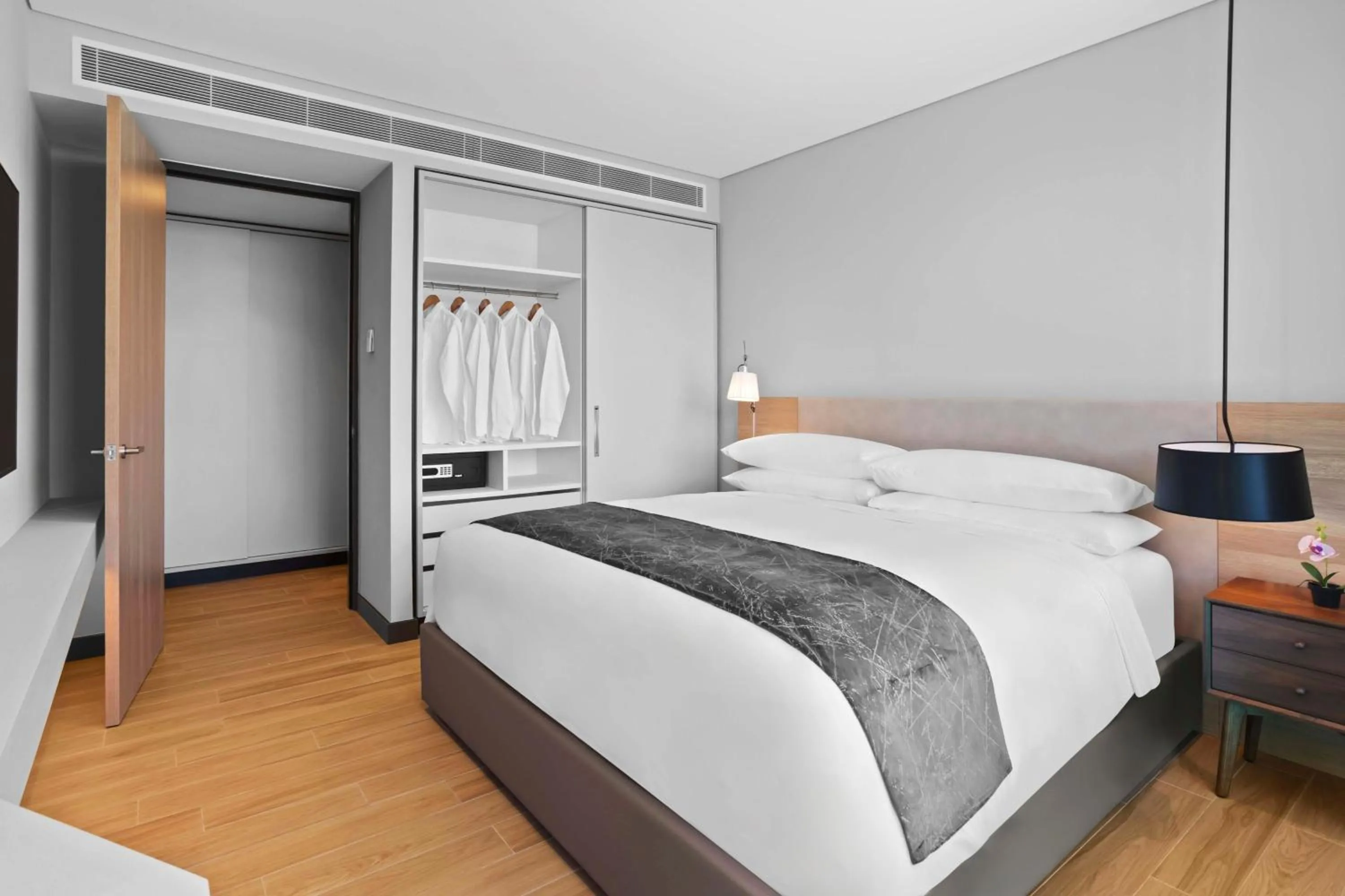 Photo of the whole room, Bed in Marriott Executive Apartments Port Moresby