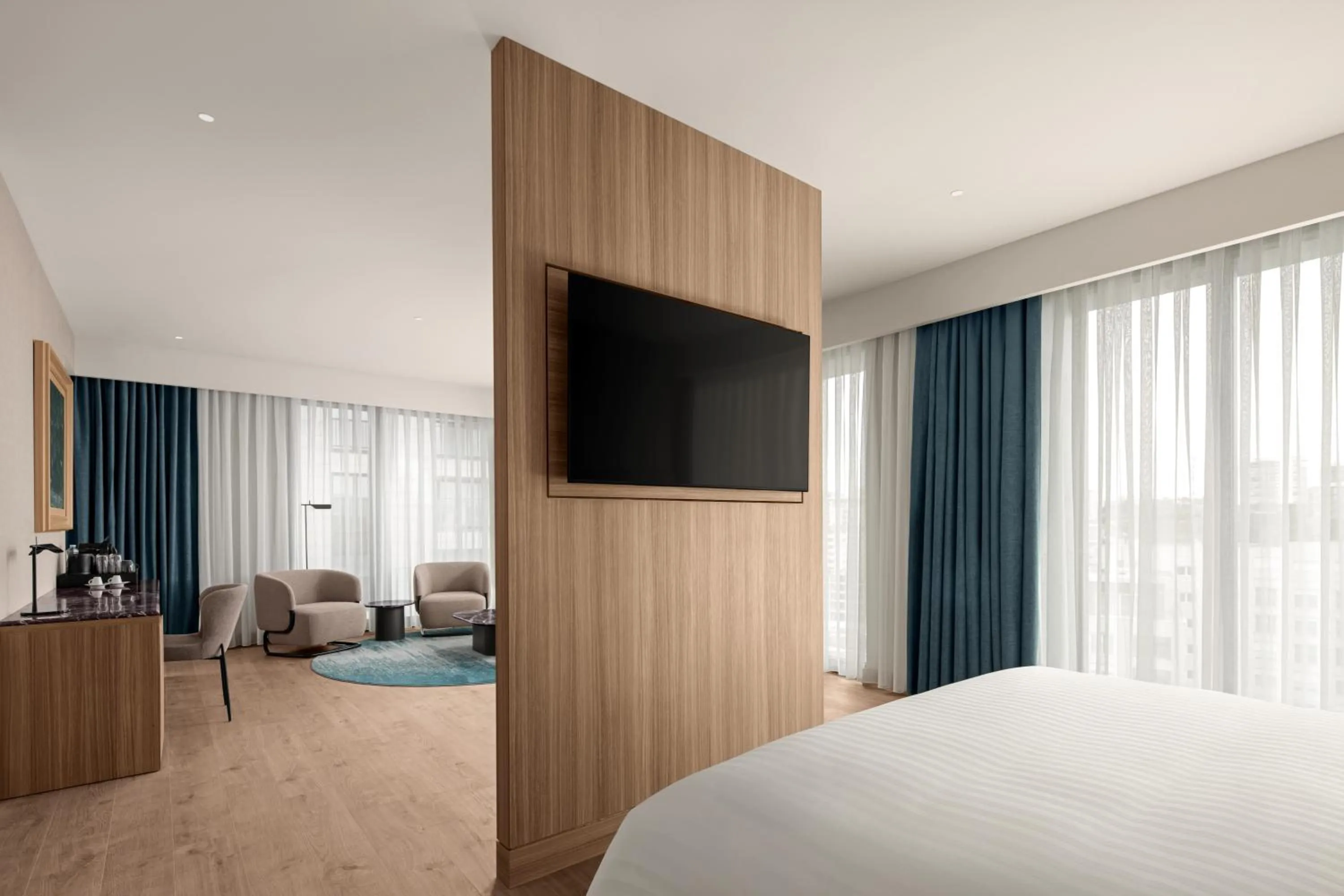 Bedroom, Bed in Courtyard by Marriott Prishtina