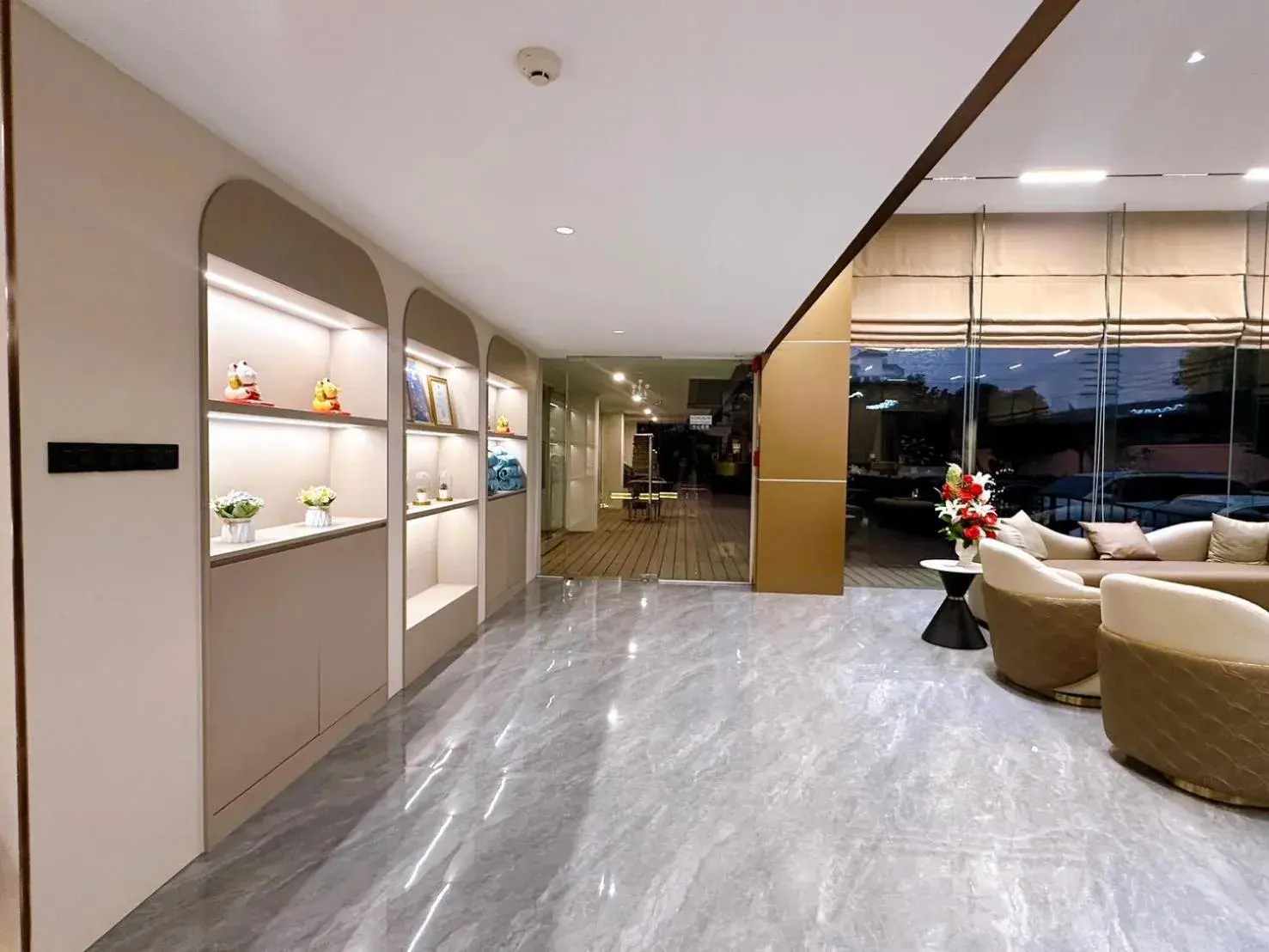 Lobby or reception in Miloft Suvarnabhumi Airport Hotel Lobby or reception in Miloft Suvarnabhumi Airport Hotel