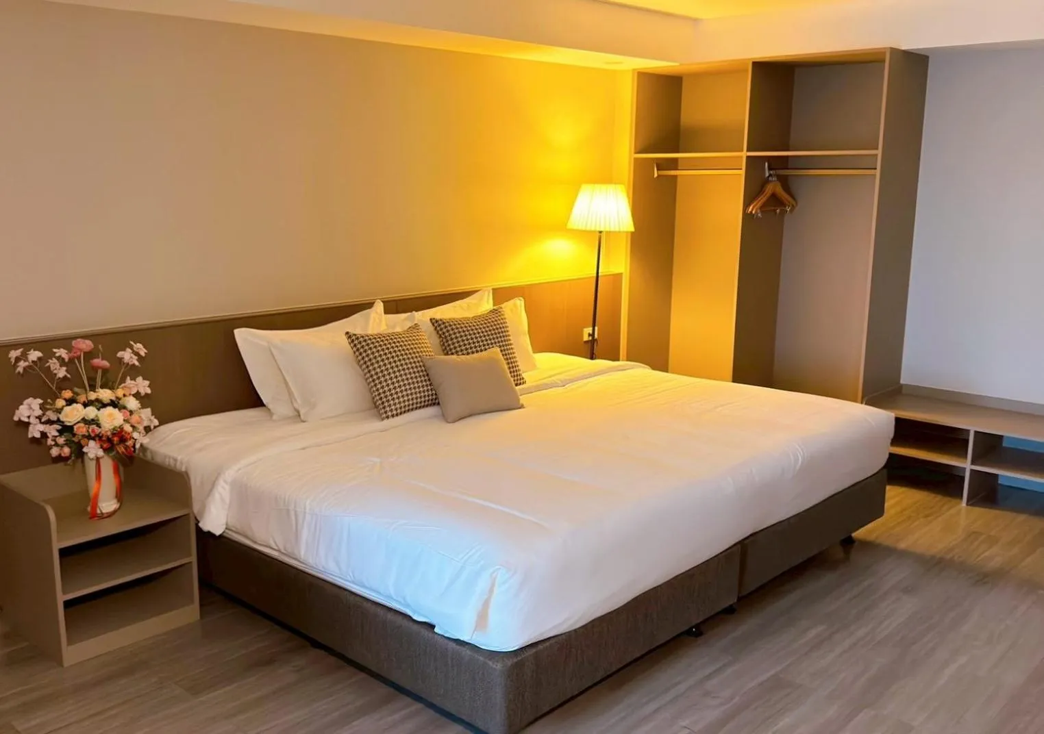 Bed in Miloft Suvarnabhumi Airport Hotel