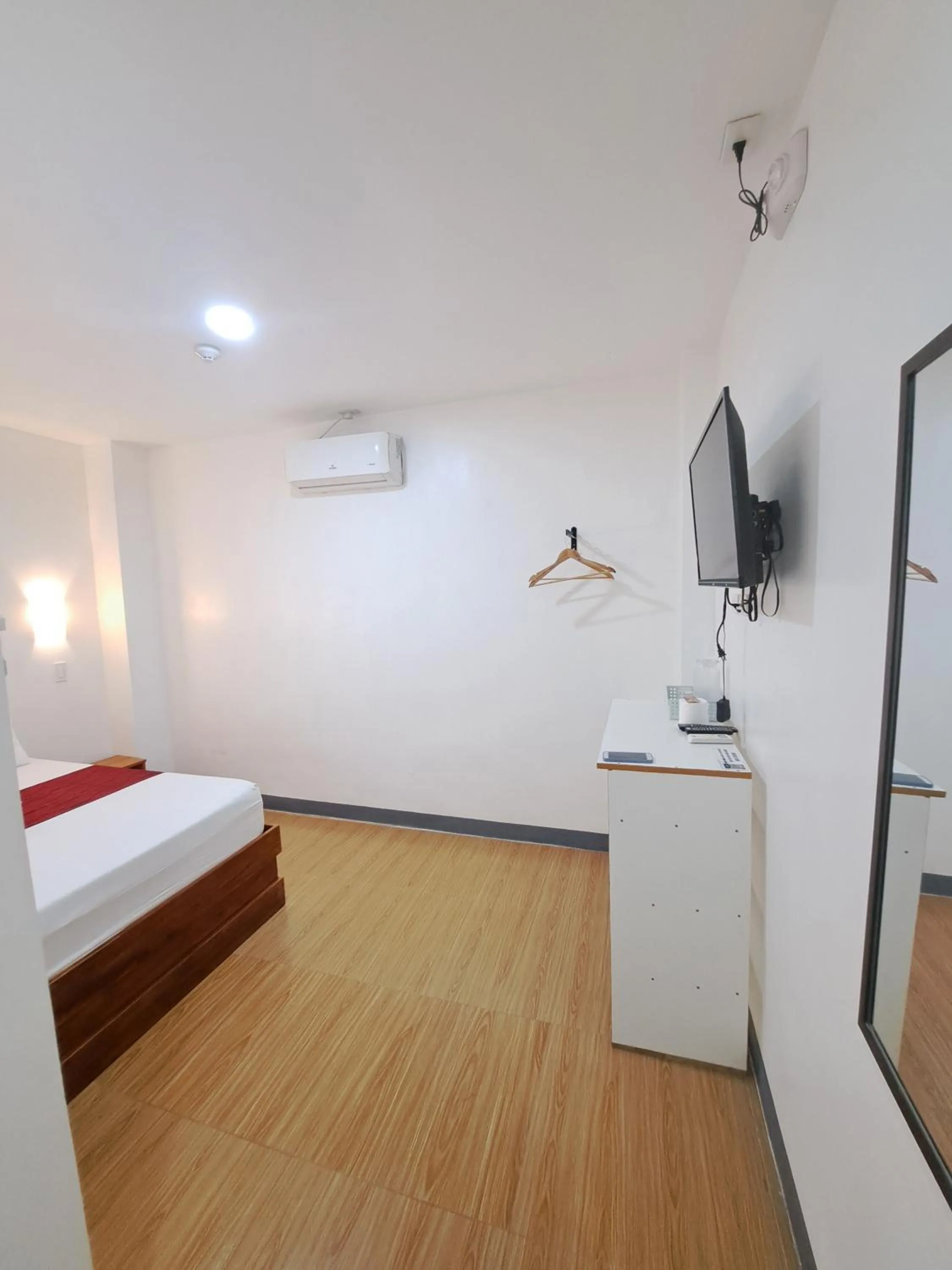 Bed in Virginia Suites