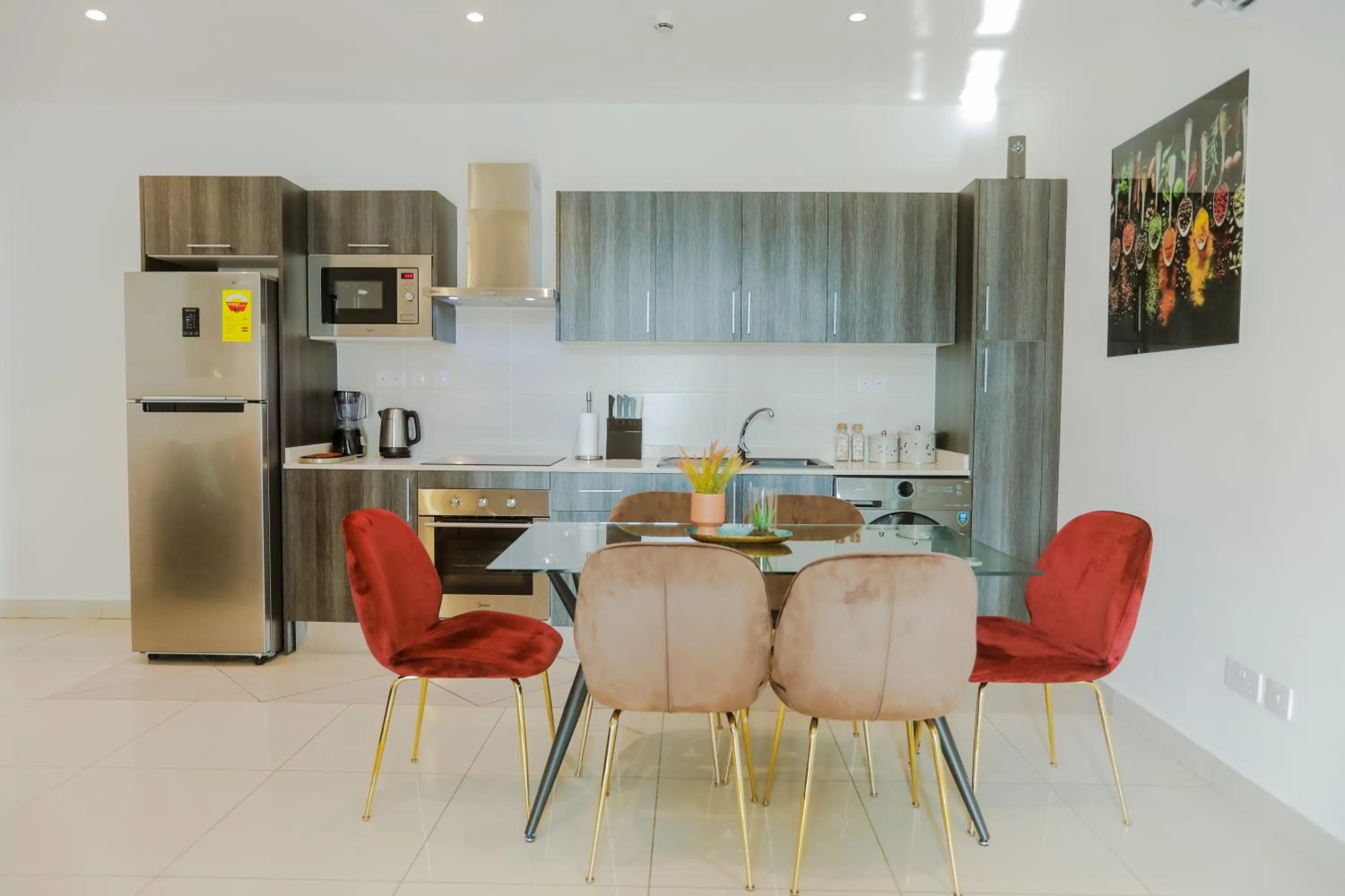 Kitchen or kitchenette in Accra Luxury Apartments at Embassy Gardens