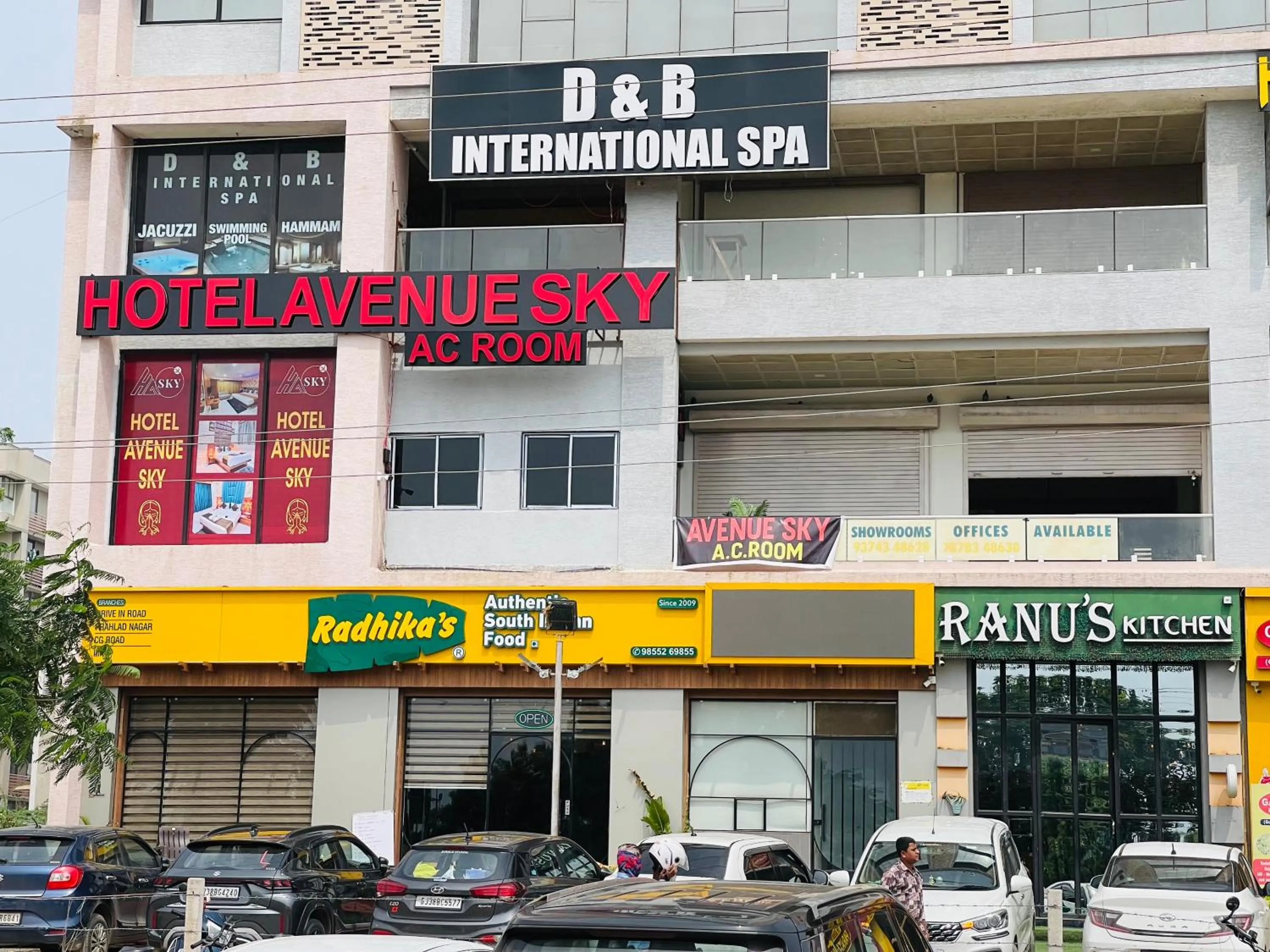 Property building in Hotel Avenue Sky