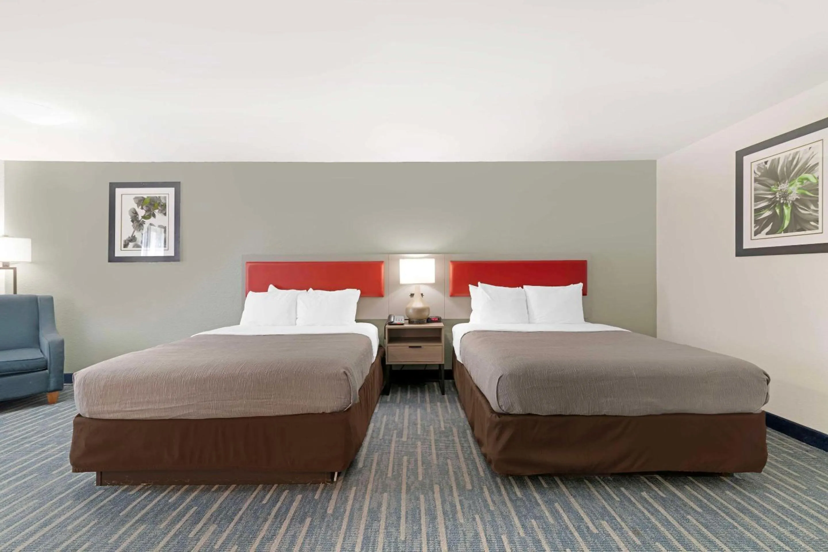 Bedroom, Bed in Quality Inn