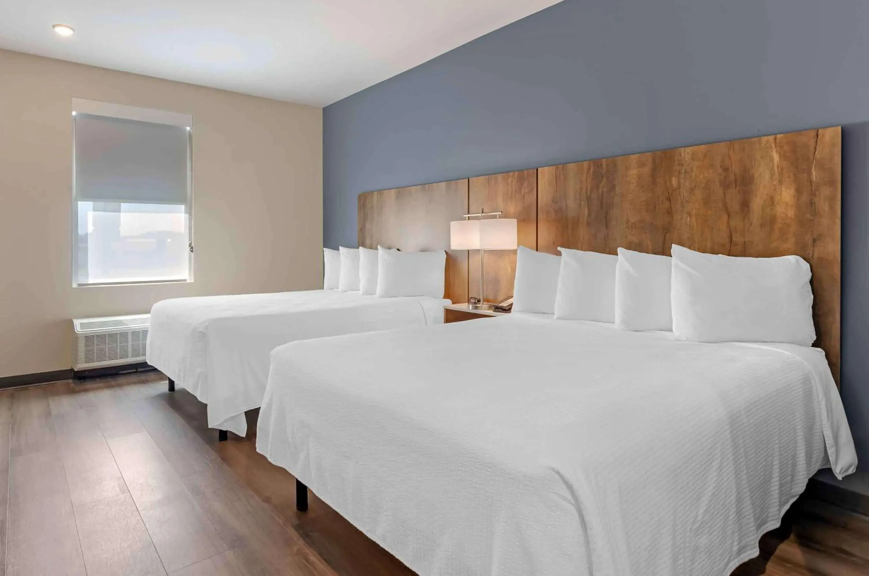 Bedroom, Bed in Extended Stay America Premier Suites - Harrisonburg Bedroom, Bed in Extended Stay America Premier Suites - Harrisonburg