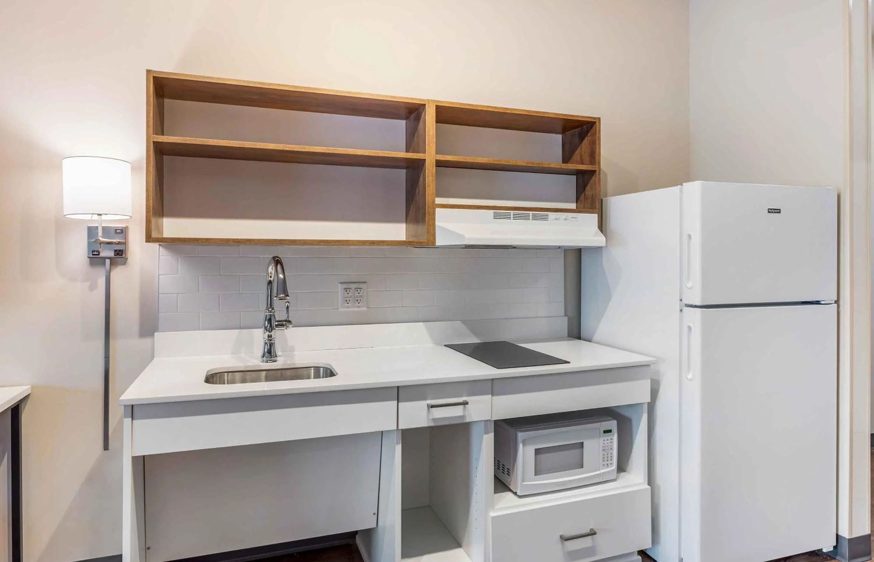 kitchen in Extended Stay America Premier Suites - Harrisonburg