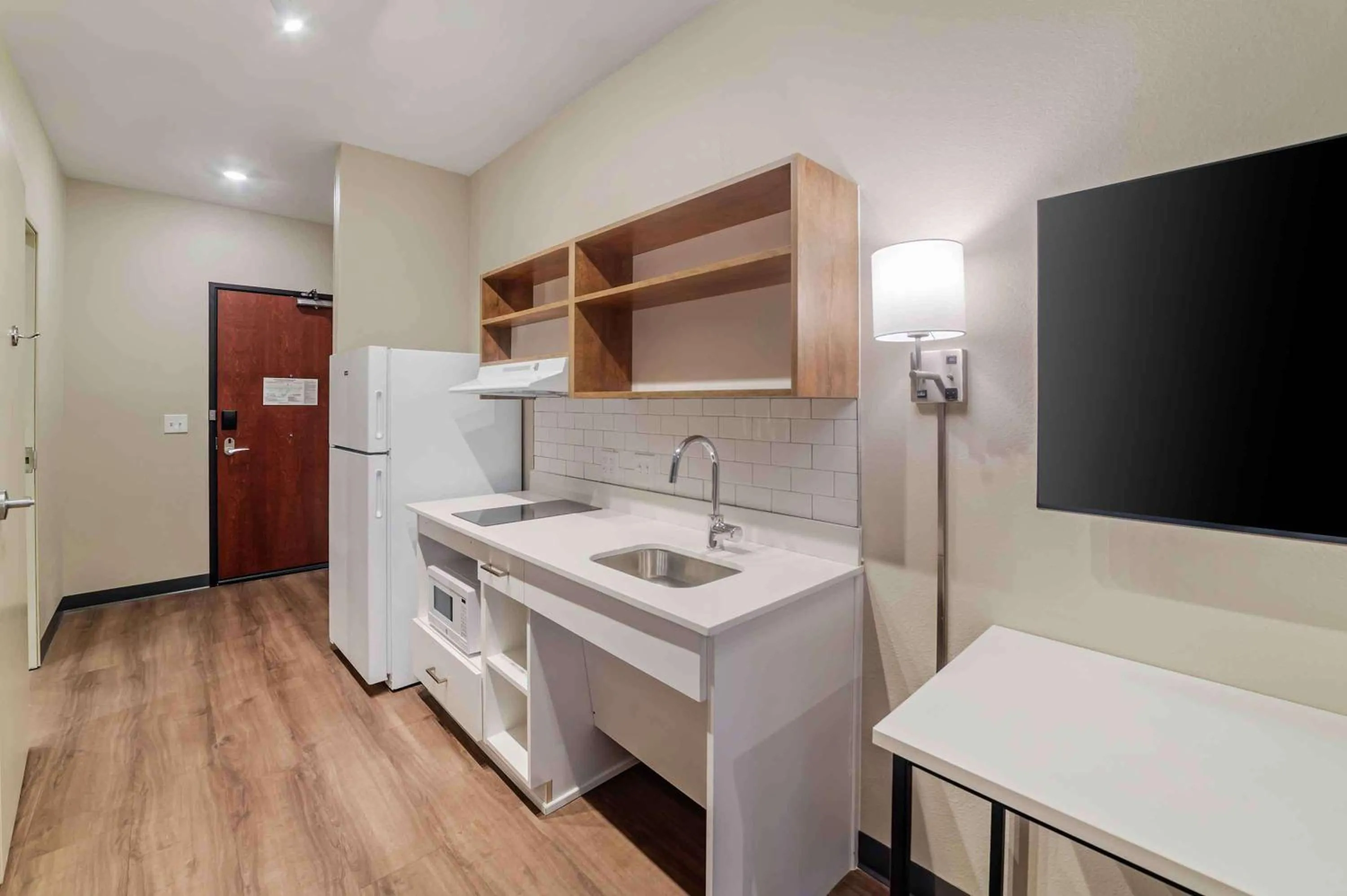 Kitchen or kitchenette in Extended Stay America Premier Suites - Asheville