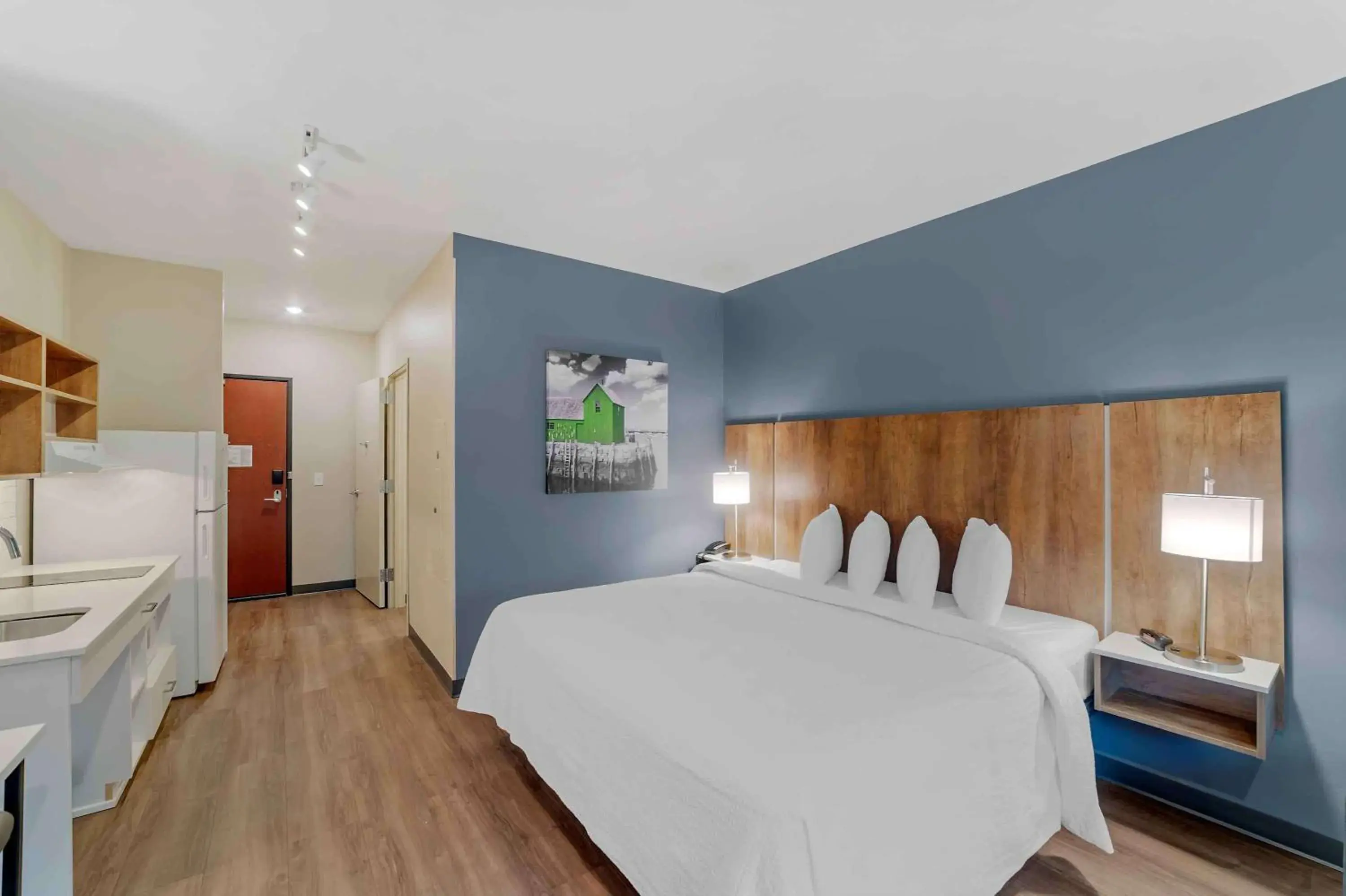 Bedroom, Bed in Extended Stay America Premier Suites - Asheville Bedroom, Bed in Extended Stay America Premier Suites - Asheville