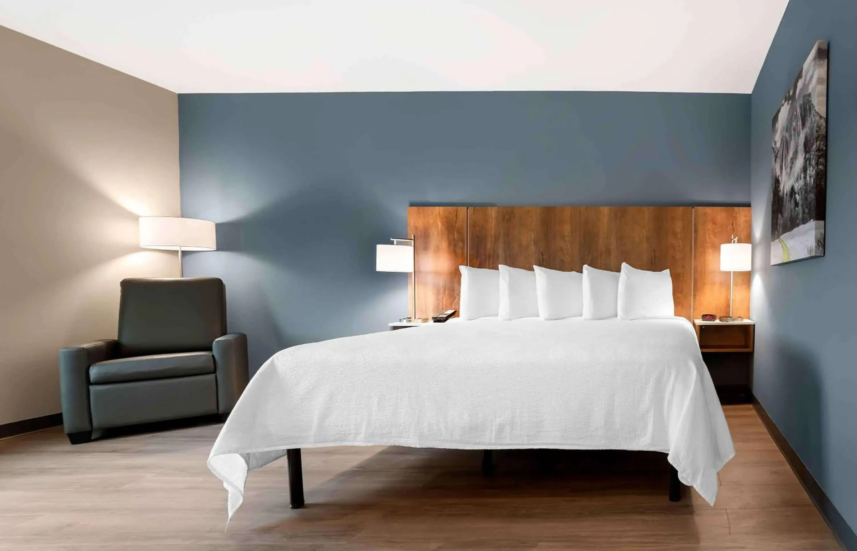 Bedroom, Bed in Extended Stay America Premier Suites - Pensacola - NAS Corry Station Bedroom, Bed in Extended Stay America Premier Suites - Pensacola - NAS Corry Station