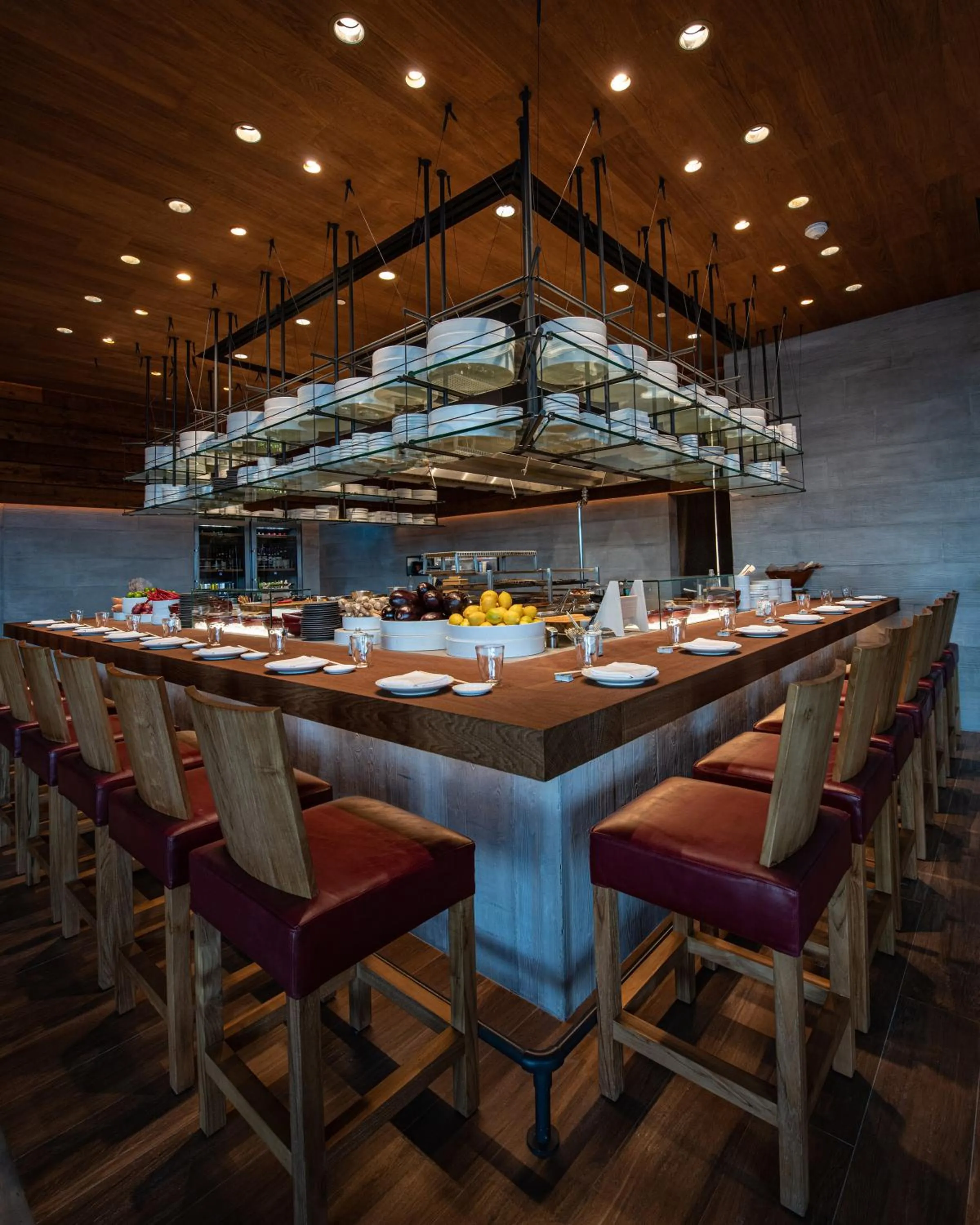 Restaurant/places to eat in ME Dubai Residences