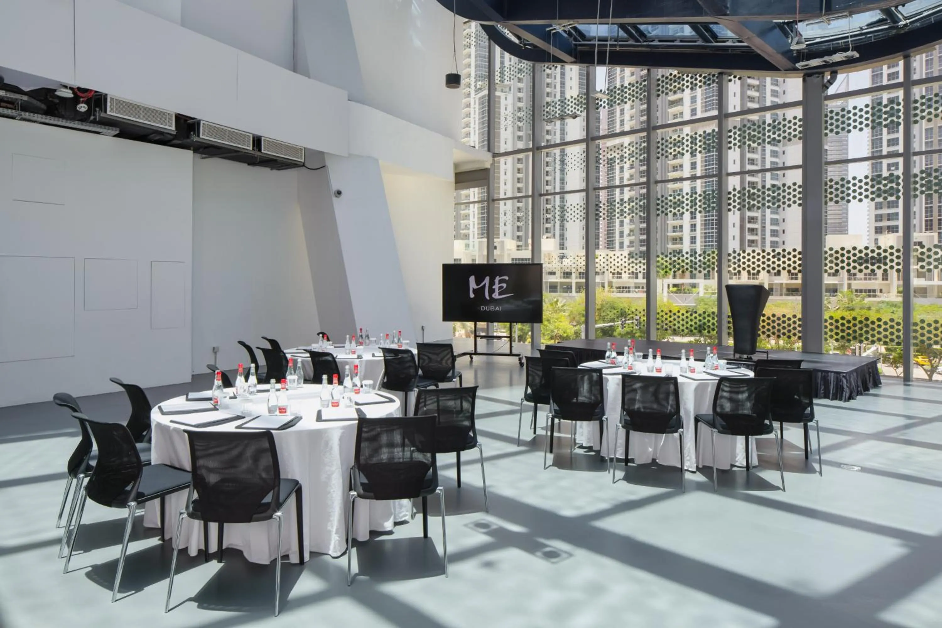 TV and multimedia in ME Dubai Residences