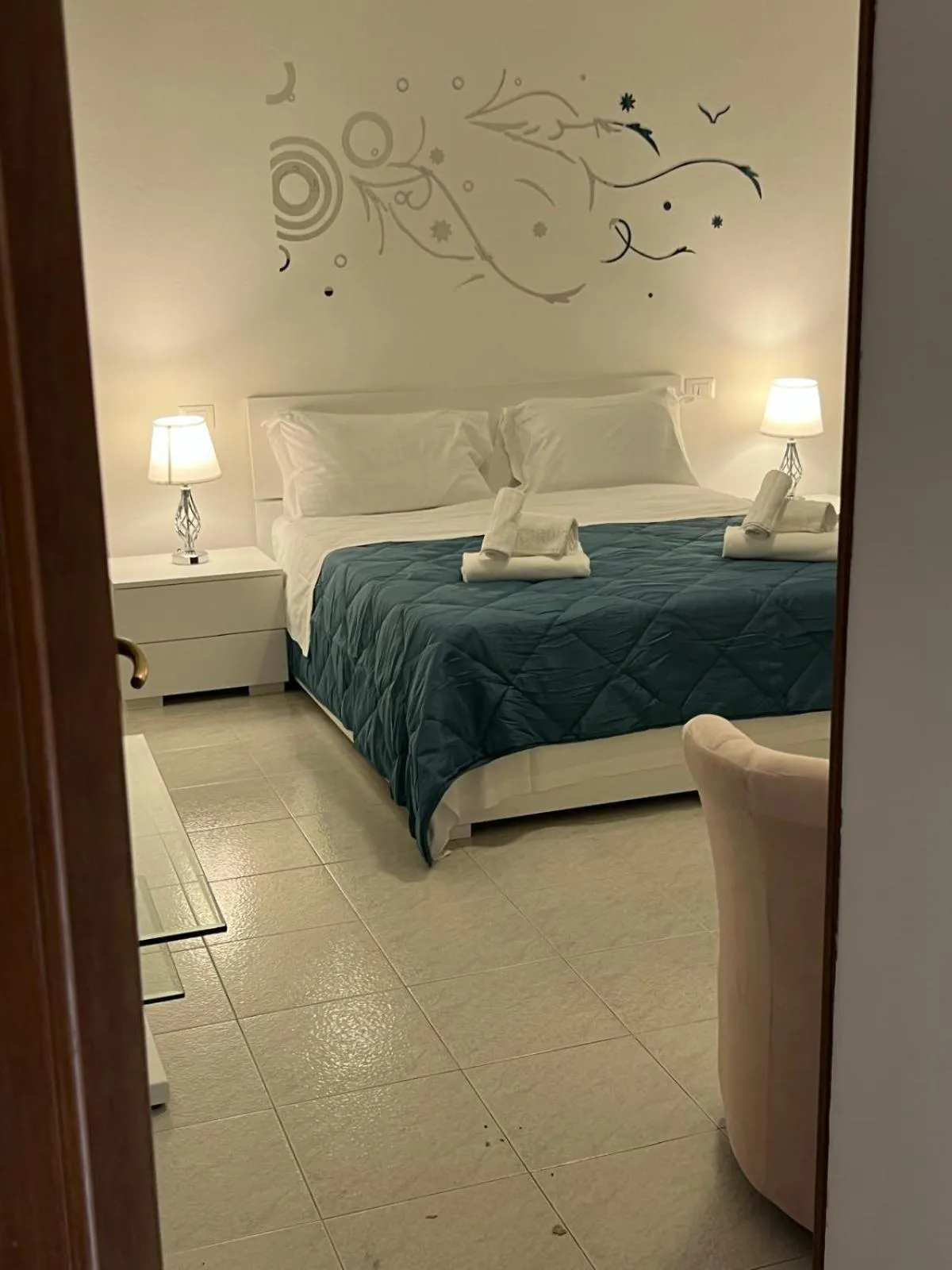 Bedroom, Bed in Mario&Elena House